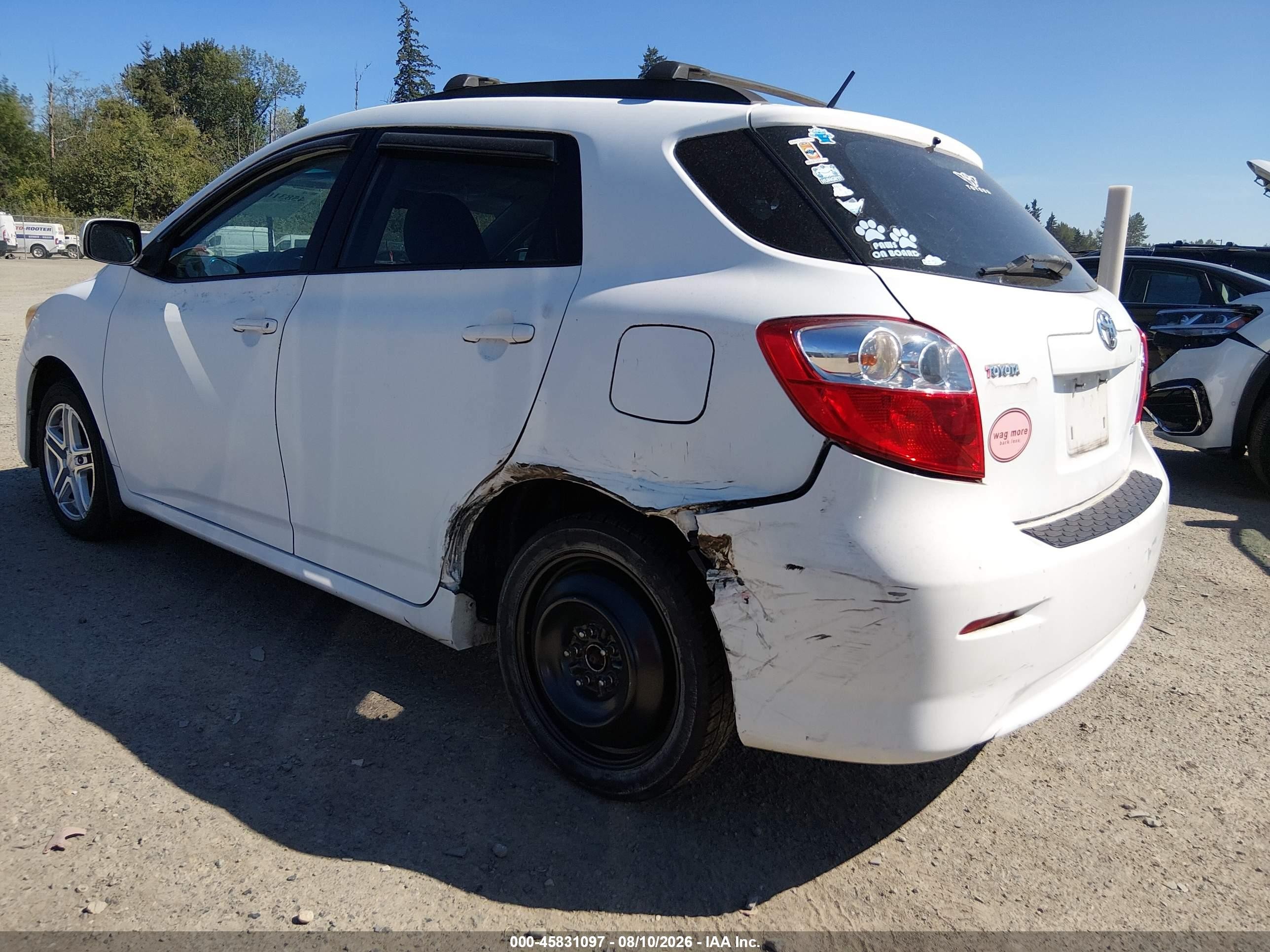 2009 Toyota Matrix S White vin: 2T1LE40E39C003334