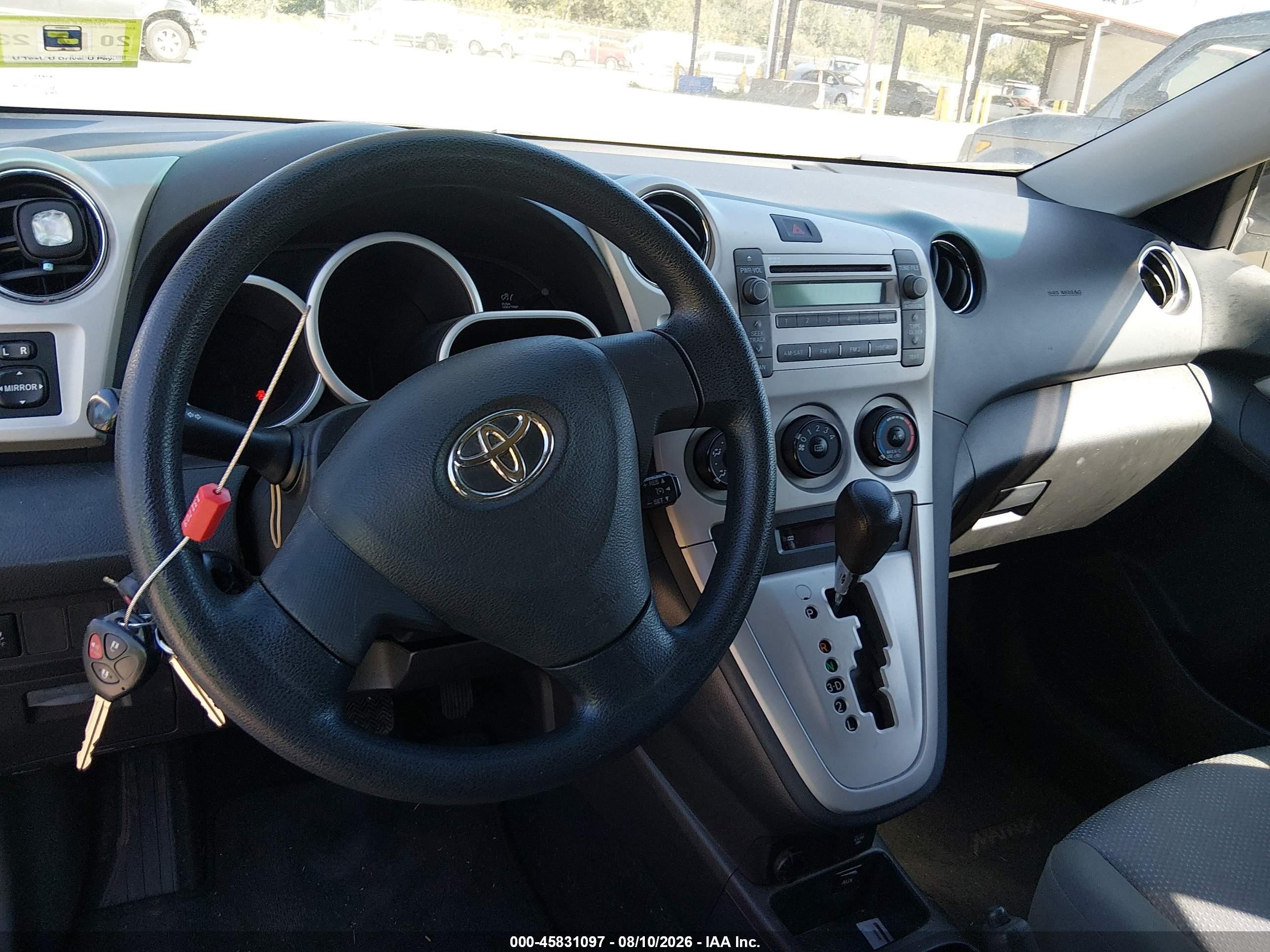 2009 Toyota Matrix S White vin: 2T1LE40E39C003334