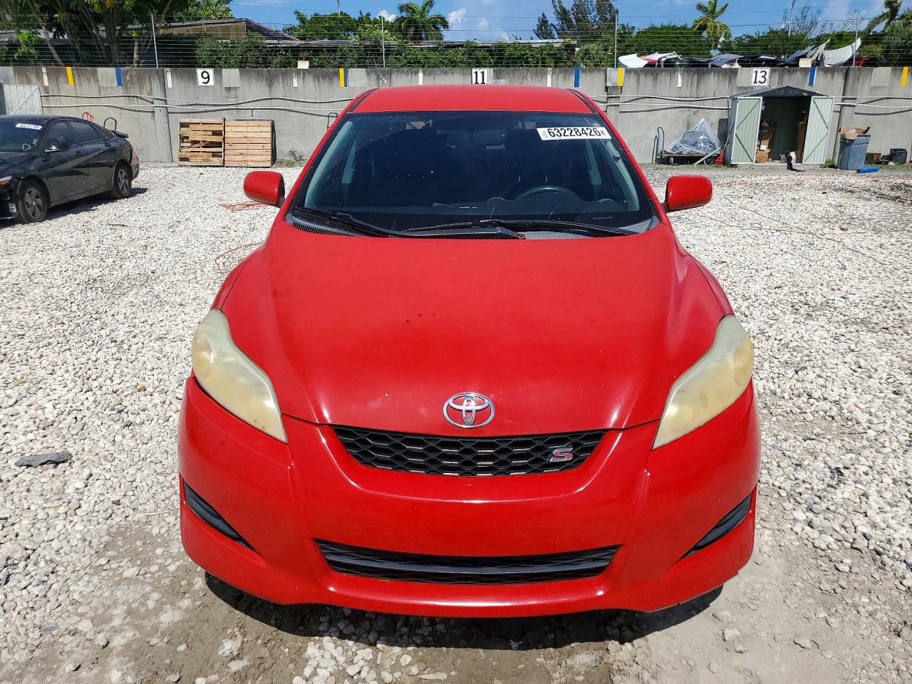 2009 Toyota Corolla Matrix S Red vin: 2T1LE40E49C009286