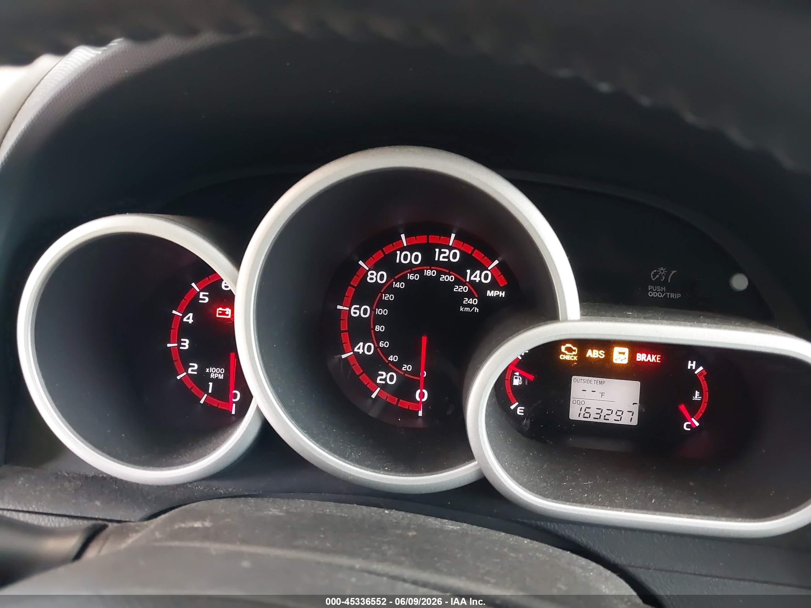 2009 Toyota Matrix S Серый vin: 2T1LE40E59C002136