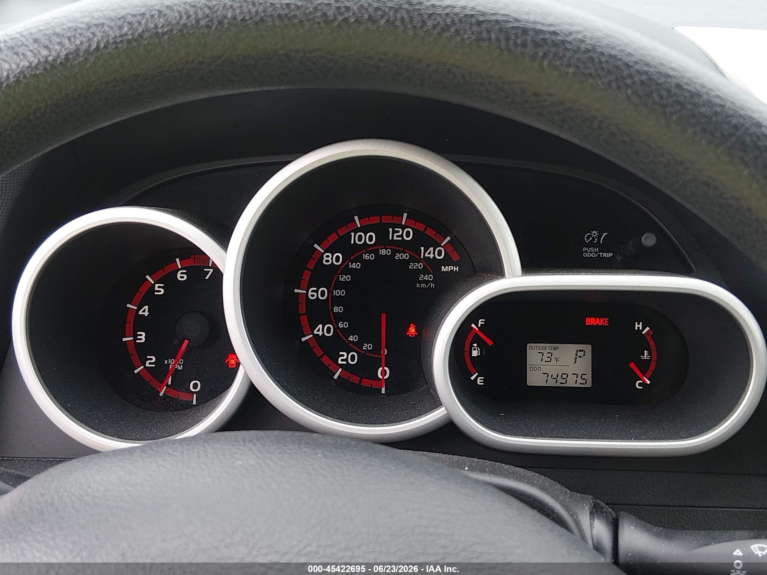 2009 Toyota Matrix S Silver vin: 2T1LE40E79C005152
