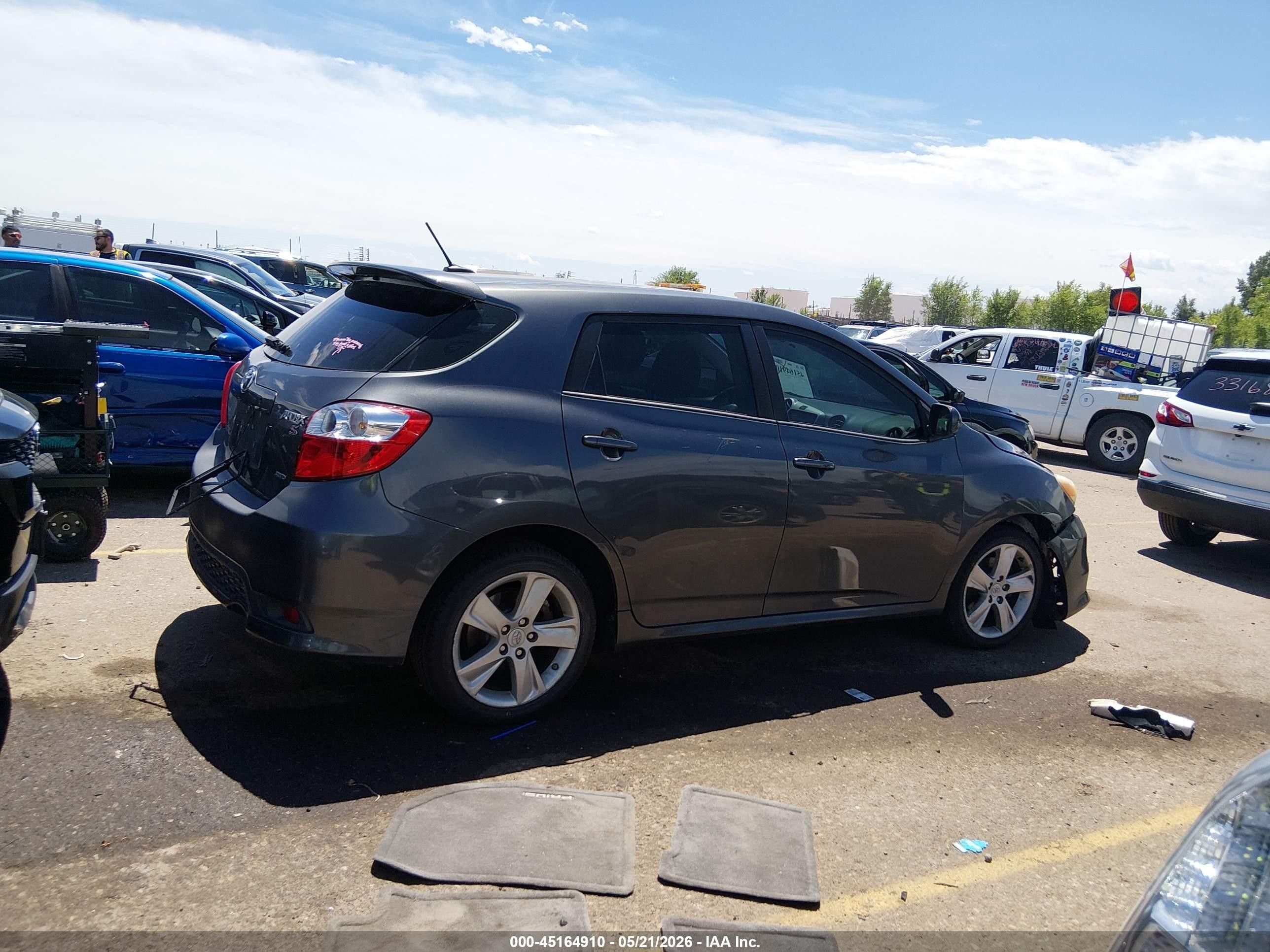 2013 Toyota Matrix S Gray vin: 2T1LE4EE1DC022840