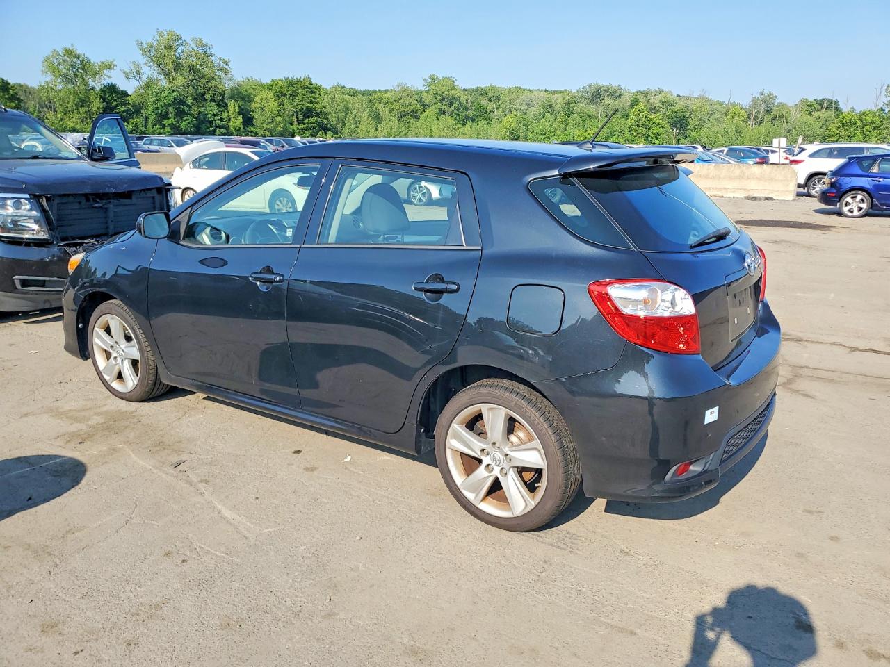 2013 Toyota Corolla Matrix S Черный vin: 2T1LE4EE2DC023401