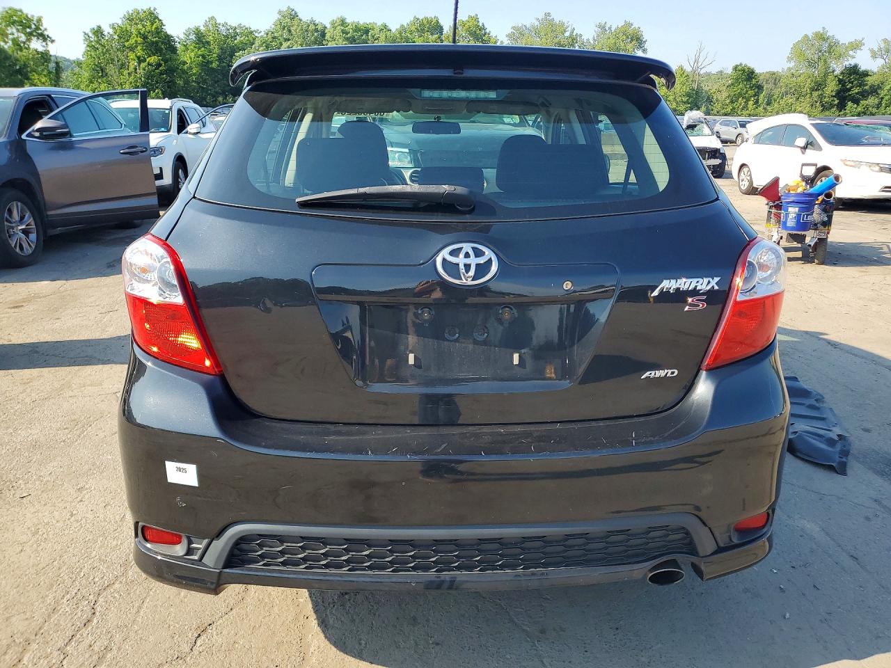 2013 Toyota Corolla Matrix S Черный vin: 2T1LE4EE2DC023401
