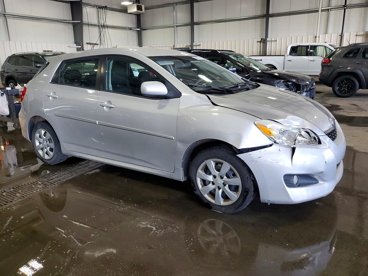 2012 Toyota Corolla Matrix S Silver vin: 2T1LE4EE3CC022286