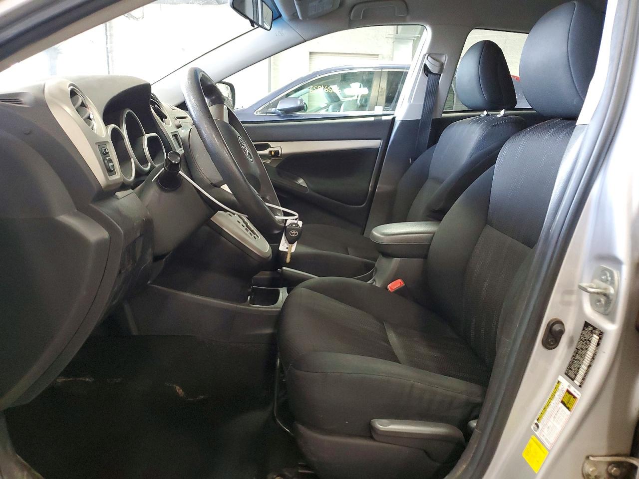 2012 Toyota Corolla Matrix S Silver vin: 2T1LE4EE3CC022286