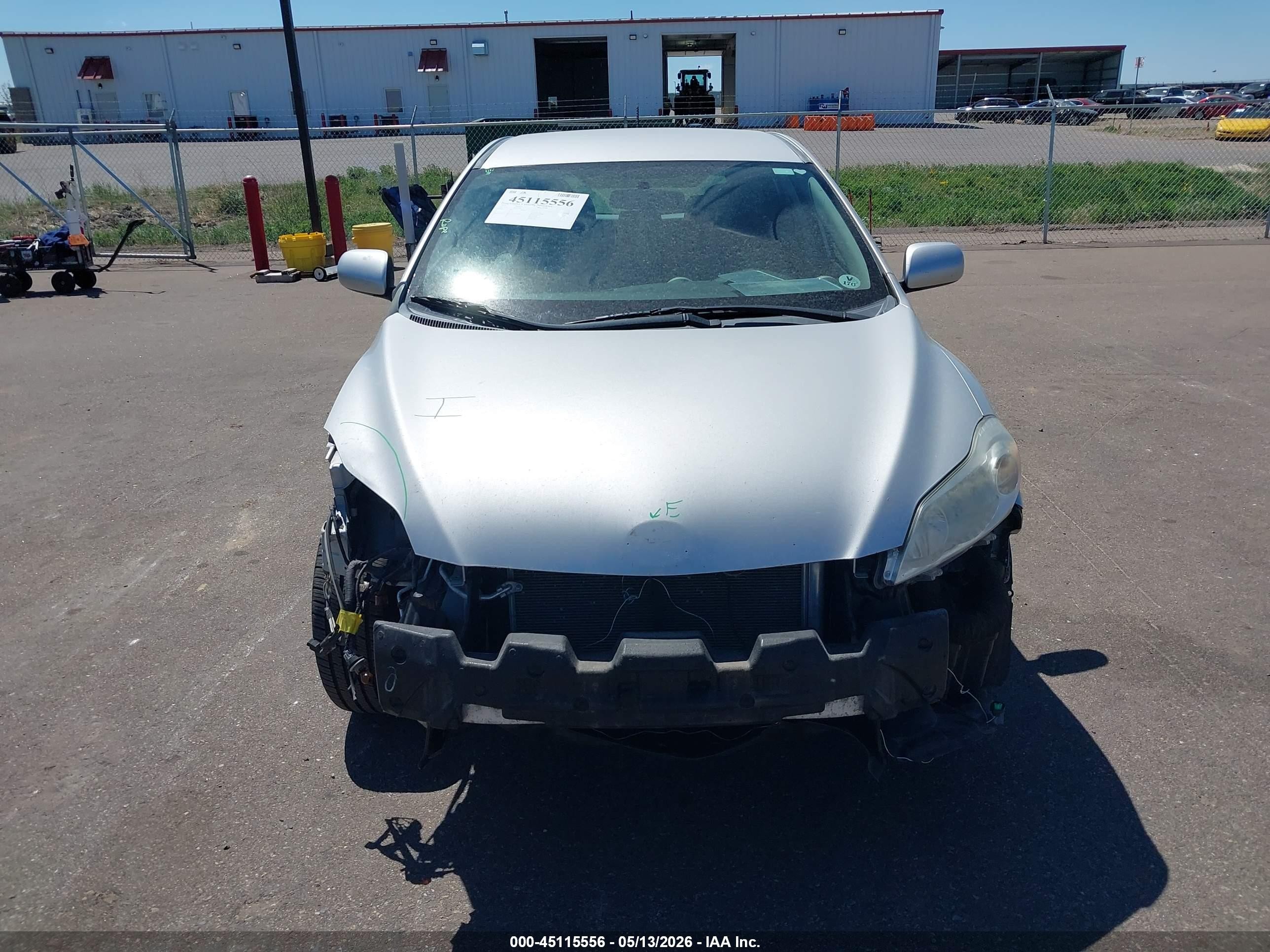 2013 Toyota Matrix S Silver vin: 2T1LE4EE3DC022788