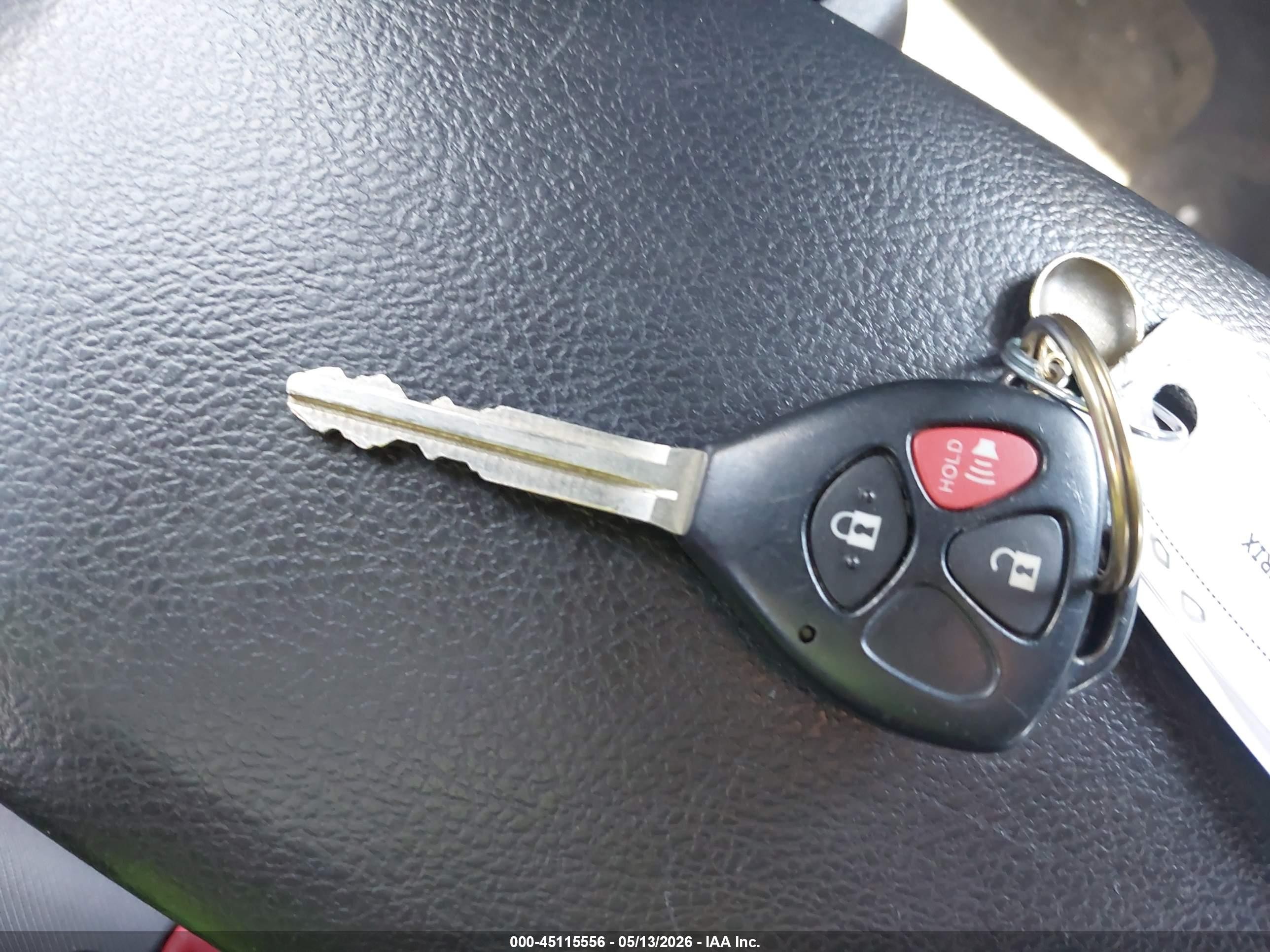 2013 Toyota Matrix S Silver vin: 2T1LE4EE3DC022788