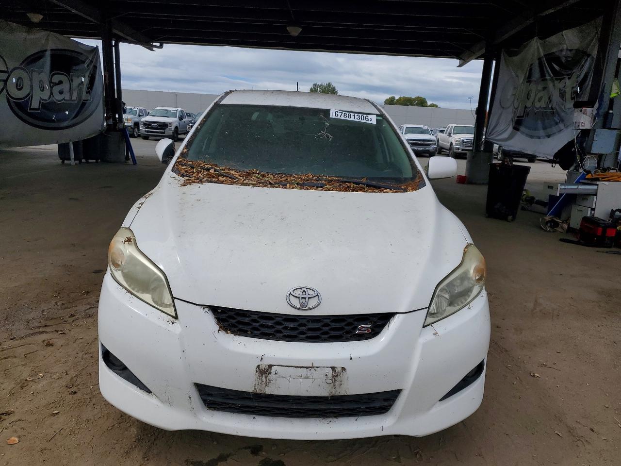 2010 Toyota Corolla Matrix S White vin: 2T1LE4EE4AC018308