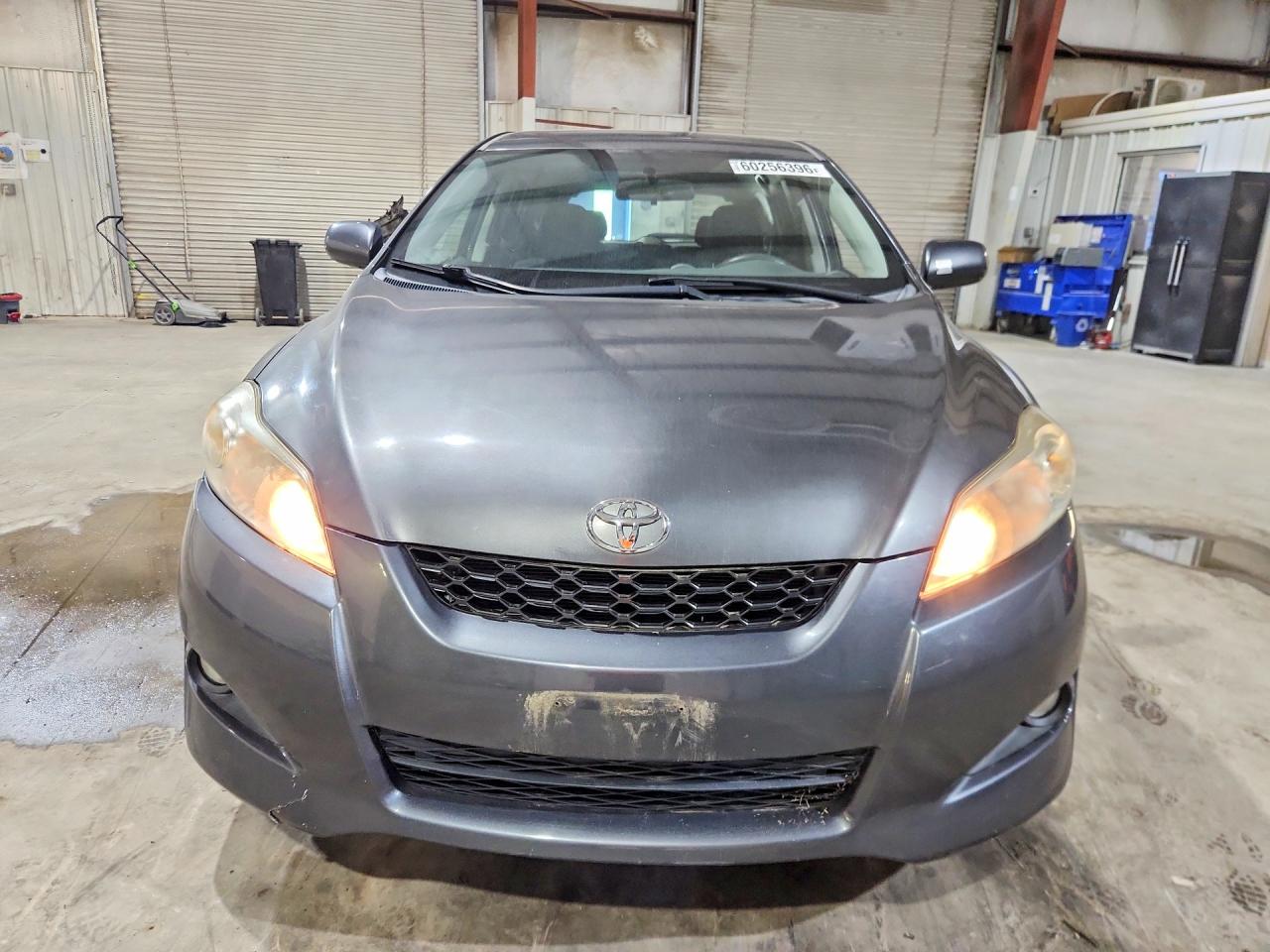 2012 Toyota Corolla Matrix S Gray vin: 2T1LE4EE4CC022331