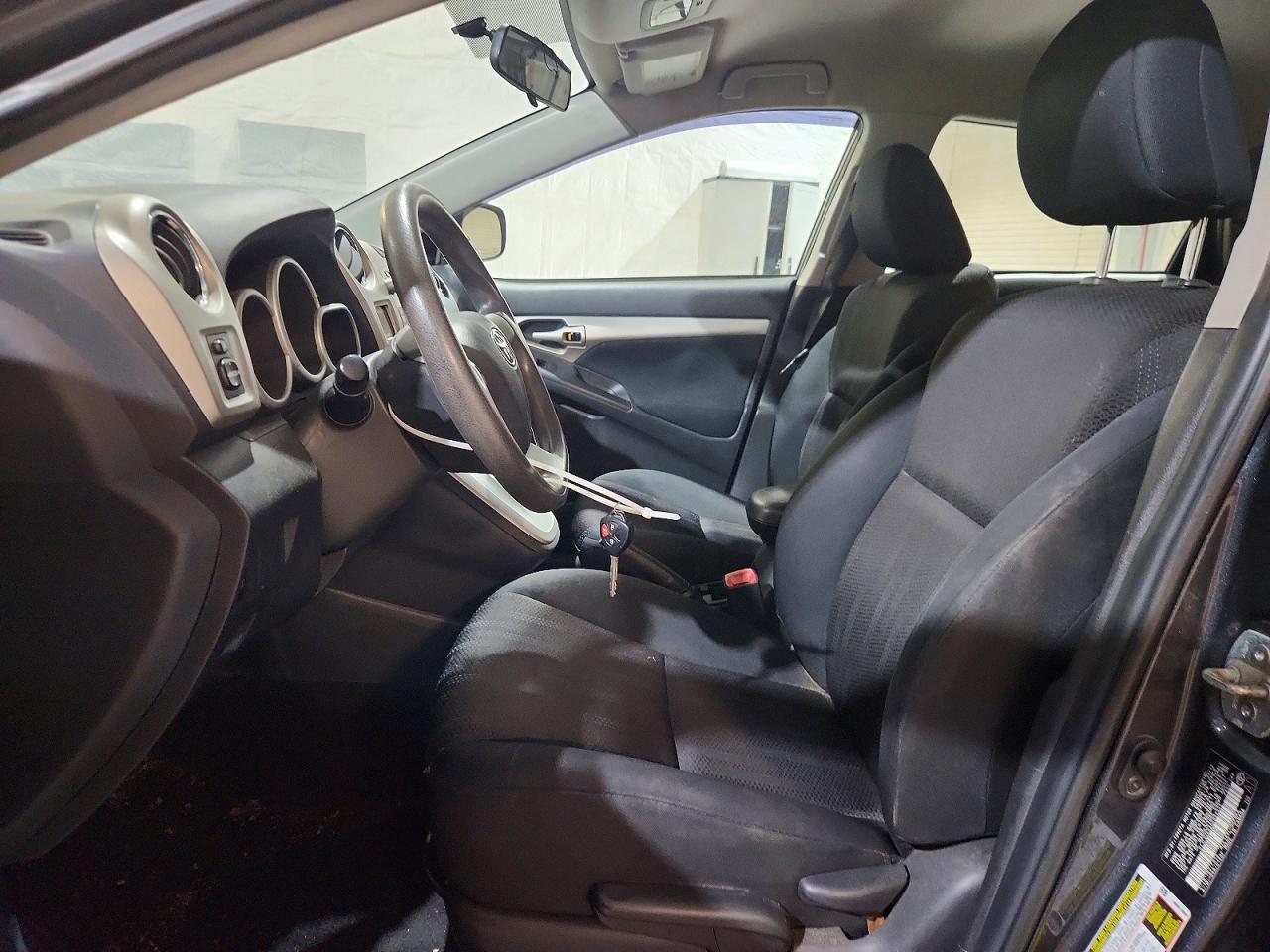 2012 Toyota Corolla Matrix S Gray vin: 2T1LE4EE4CC022331