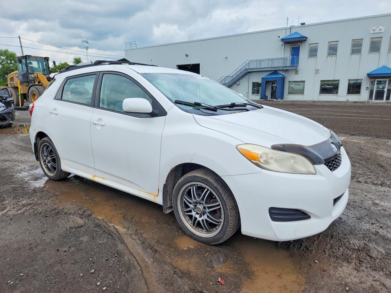 2010 Toyota Corolla Matrix S White vin: 2T1LE4EE5AC012291
