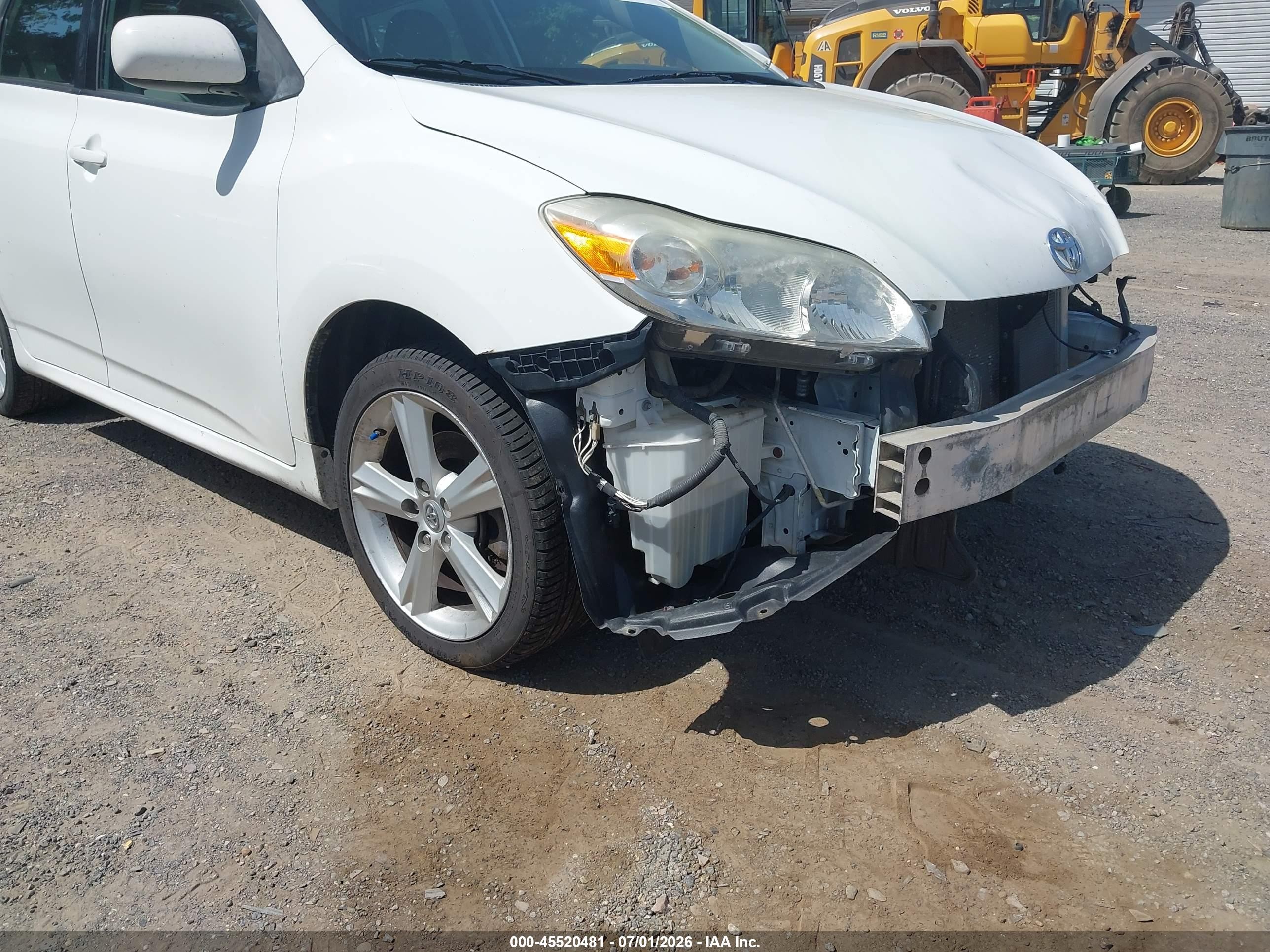 2010 Toyota Matrix S White vin: 2T1LE4EE5AC018625