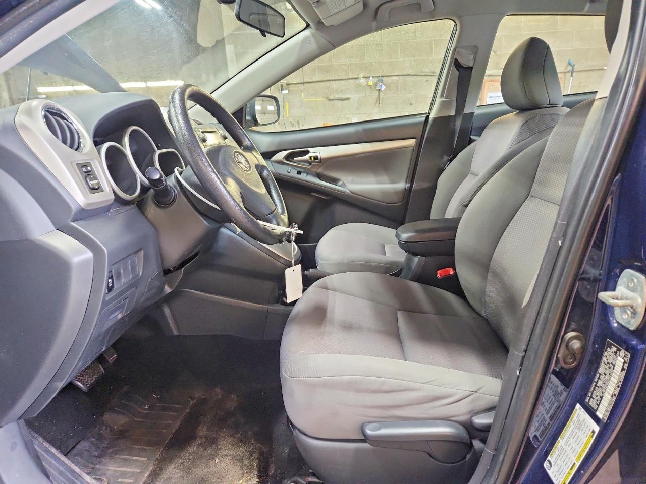 2010 Toyota Corolla Matrix S Blue vin: 2T1LE4EE9AC013315