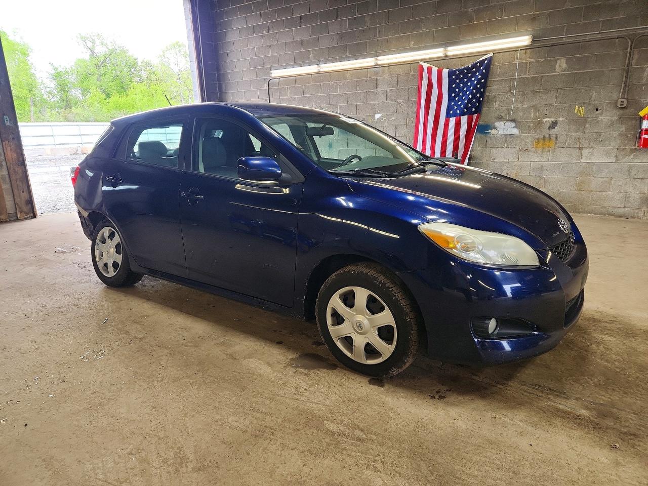 2010 Toyota Corolla Matrix S Blue vin: 2T1LE4EE9AC013315