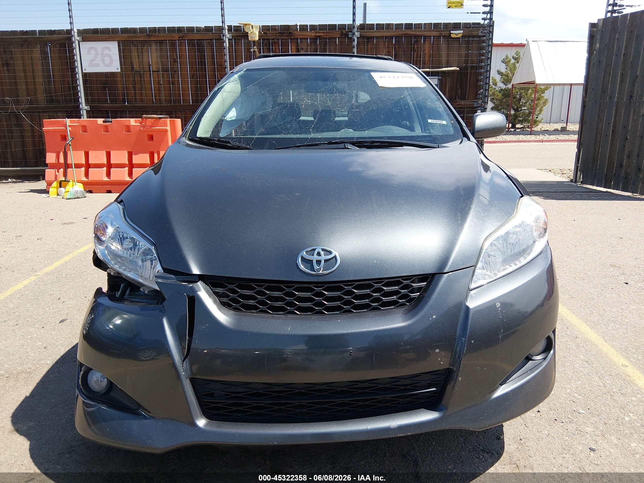 2011 Toyota Matrix S Серый vin: 2T1LE4EE9BC019780