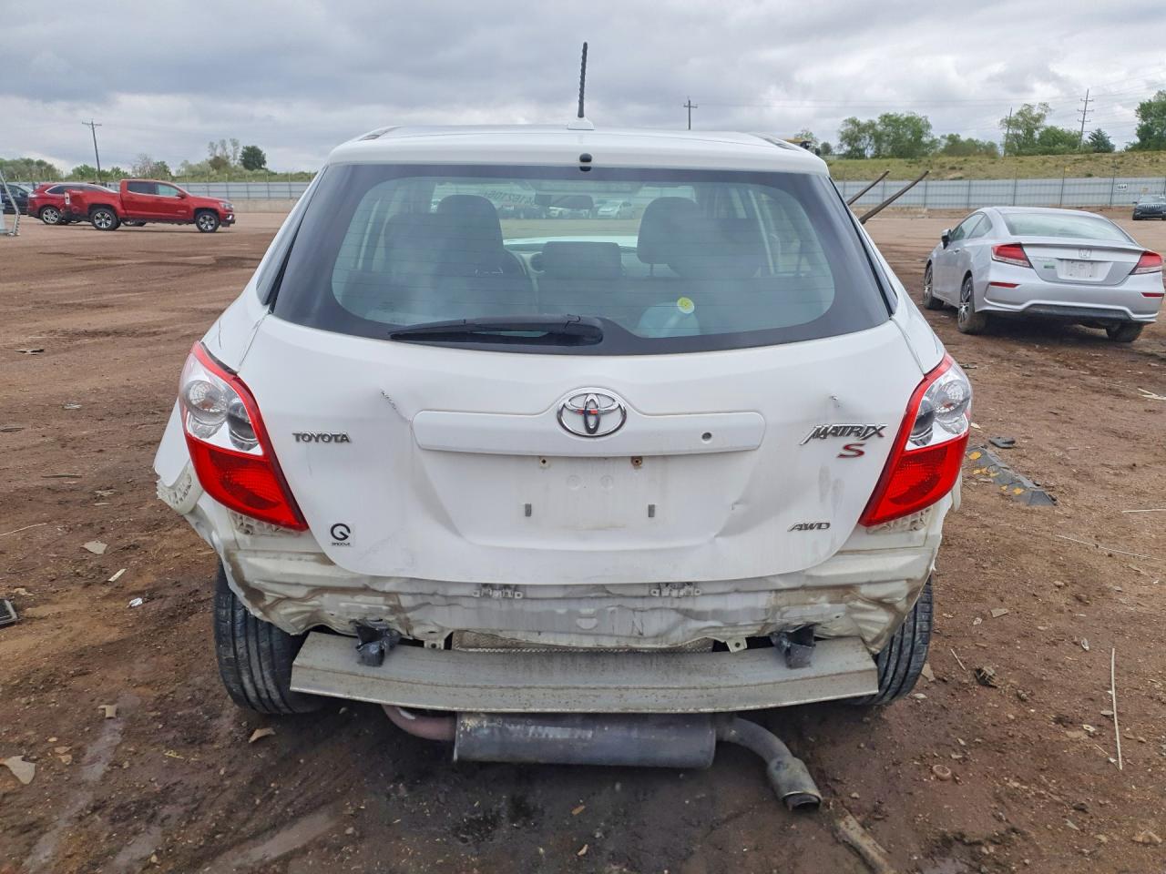 2010 Toyota Corolla Matrix S White vin: 2T1LE4EEXAC013498