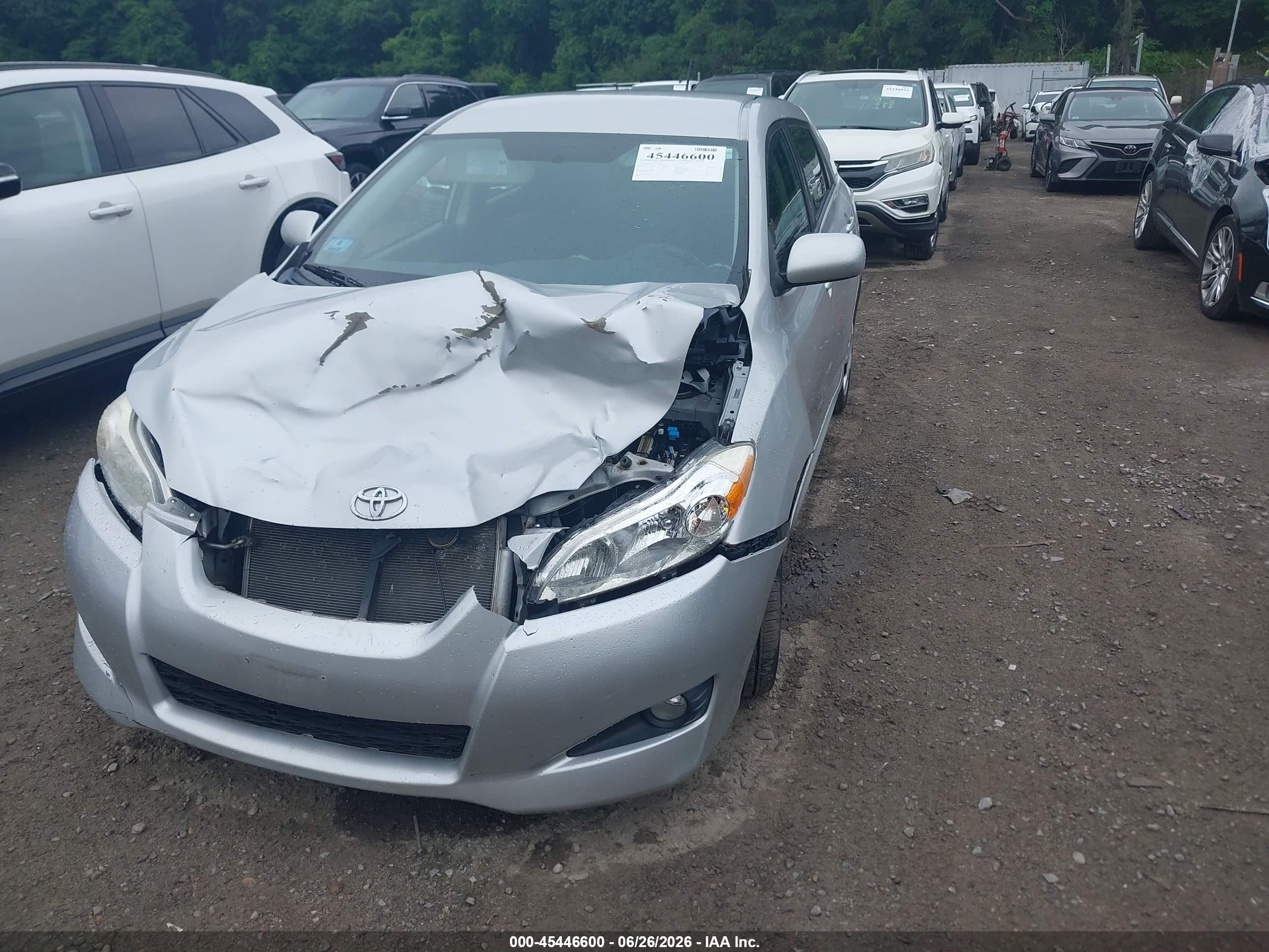 2012 Toyota Matrix S Silver vin: 2T1LE4EEXCC022267