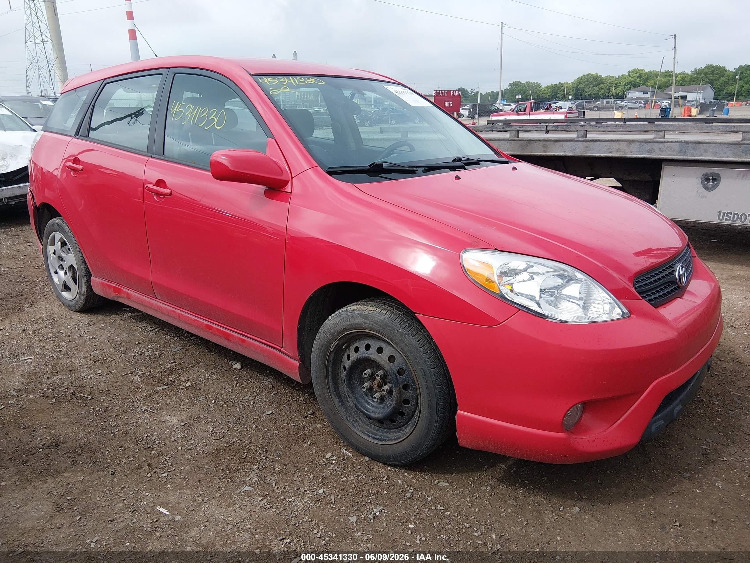 2005 Toyota Matrix Xr Red vin: 2T1LR30E15C550689