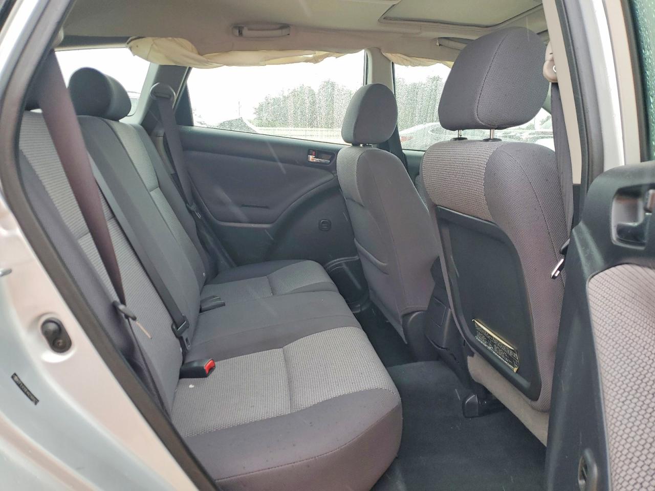 2006 Toyota Matrix Xr Серебряный vin: 2T1LR30E46C560473