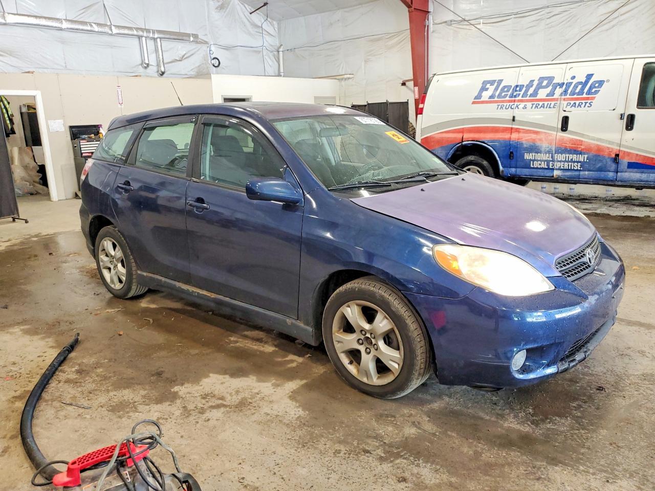2006 Toyota Matrix Xr Blue vin: 2T1LR30E46C562031