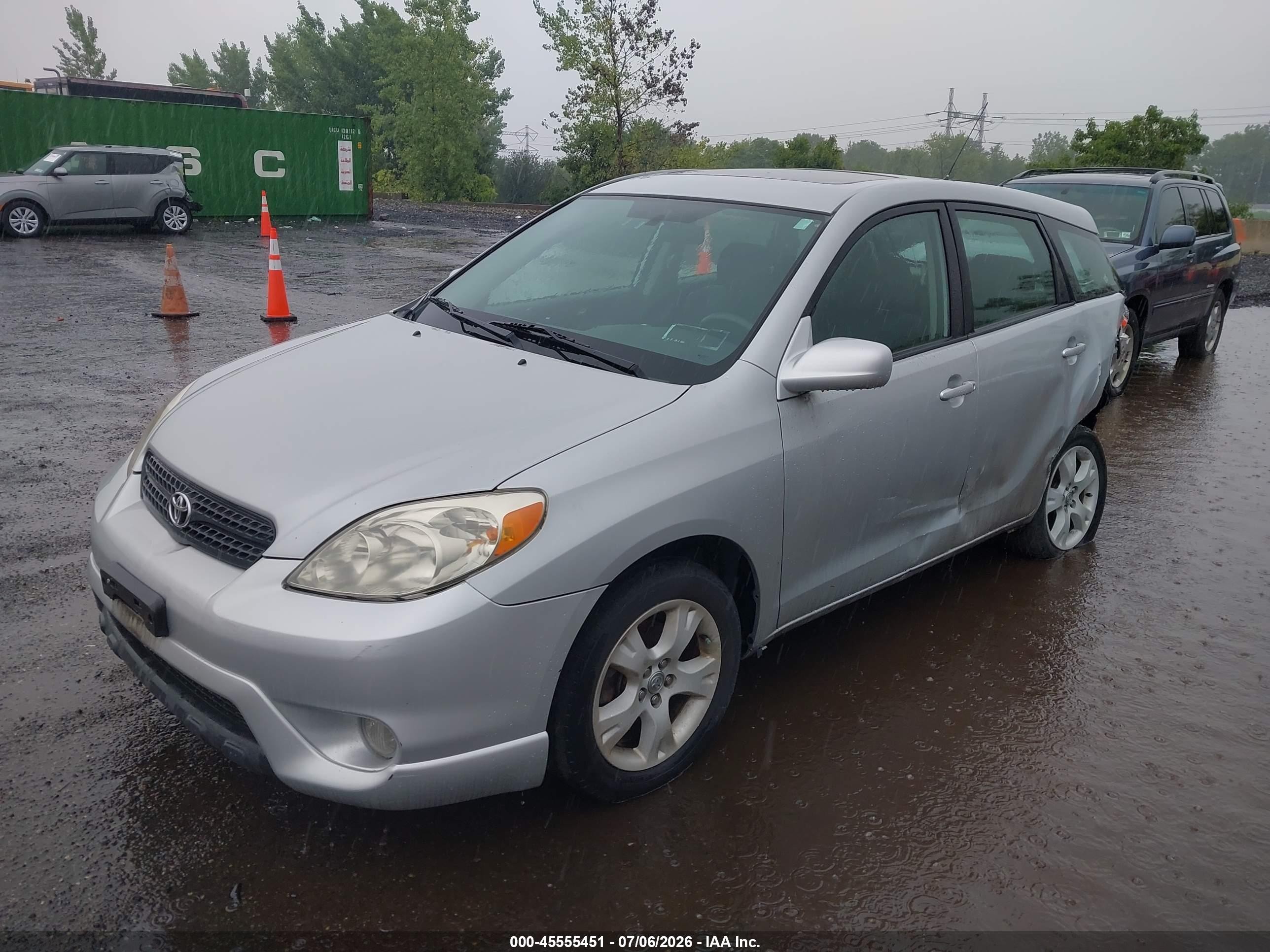 2005 Toyota Matrix Xr Silver vin: 2T1LR30E55C477908