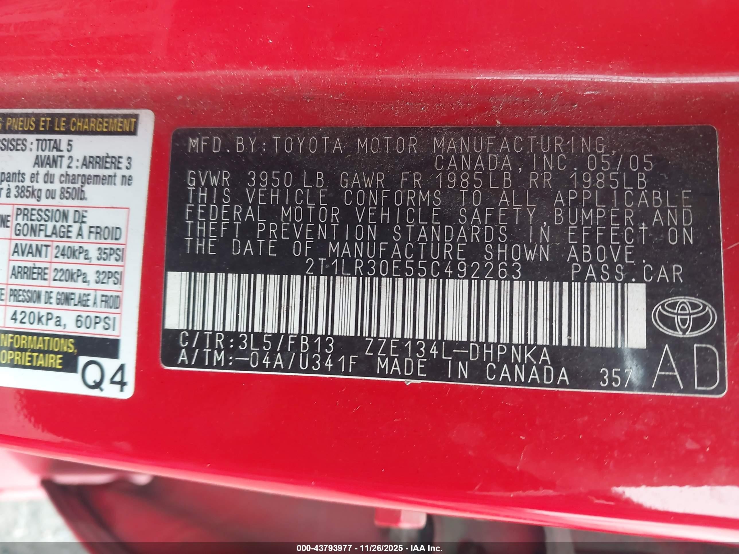 2005 Toyota Corolla Matrix Xr Red vin: 2T1LR30E55C492263