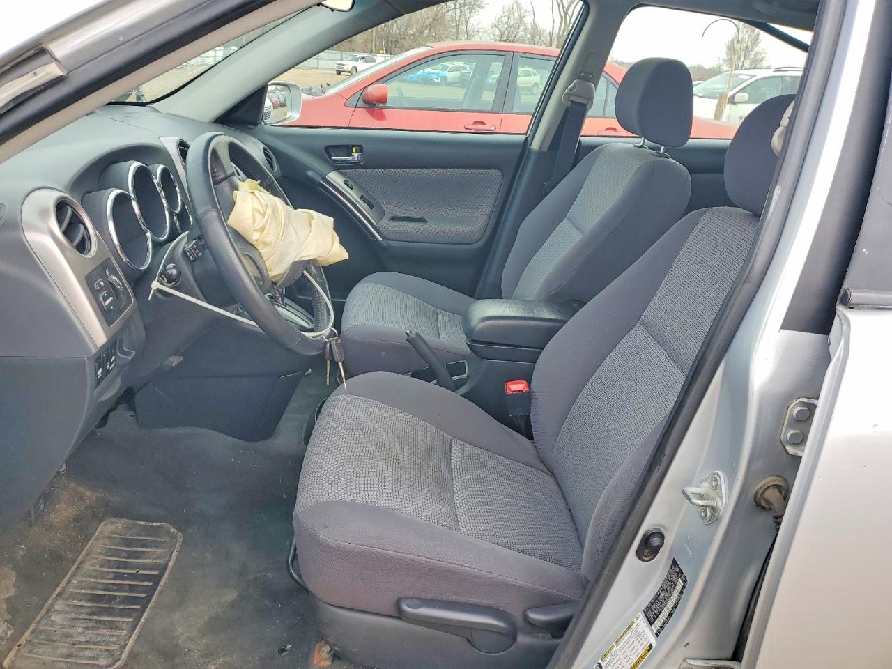 2006 Toyota Matrix Xr Серебряный vin: 2T1LR30E66C557056