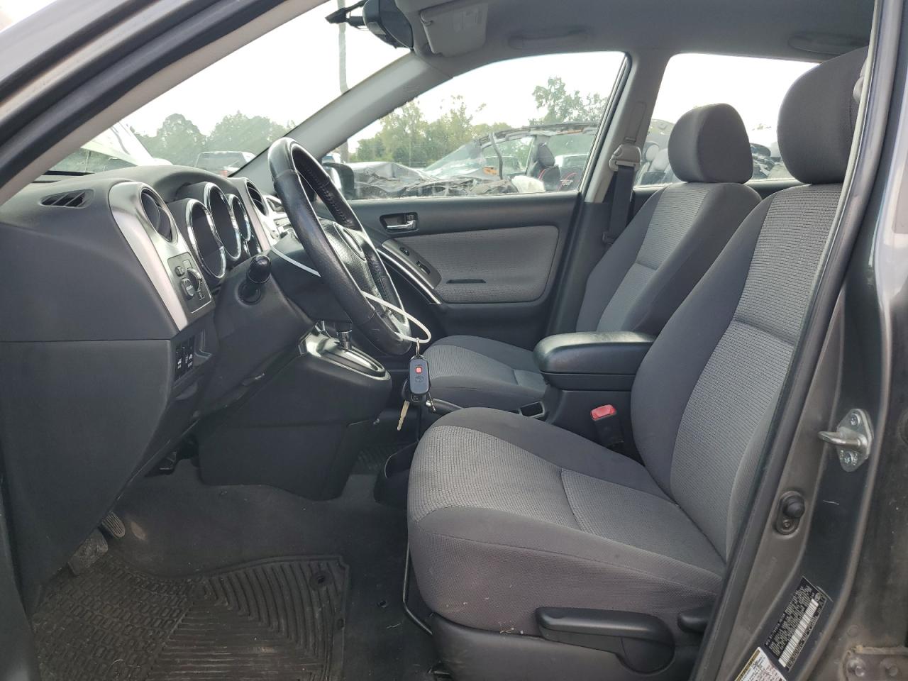2005 Toyota Corolla Matrix Base Gray vin: 2T1LR30E75C487565