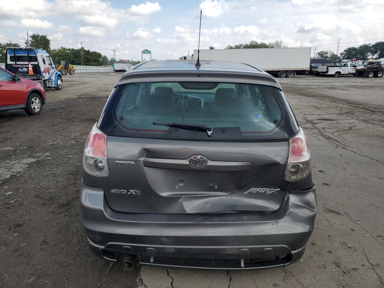 2005 Toyota Corolla Matrix Base Gray vin: 2T1LR30E75C487565