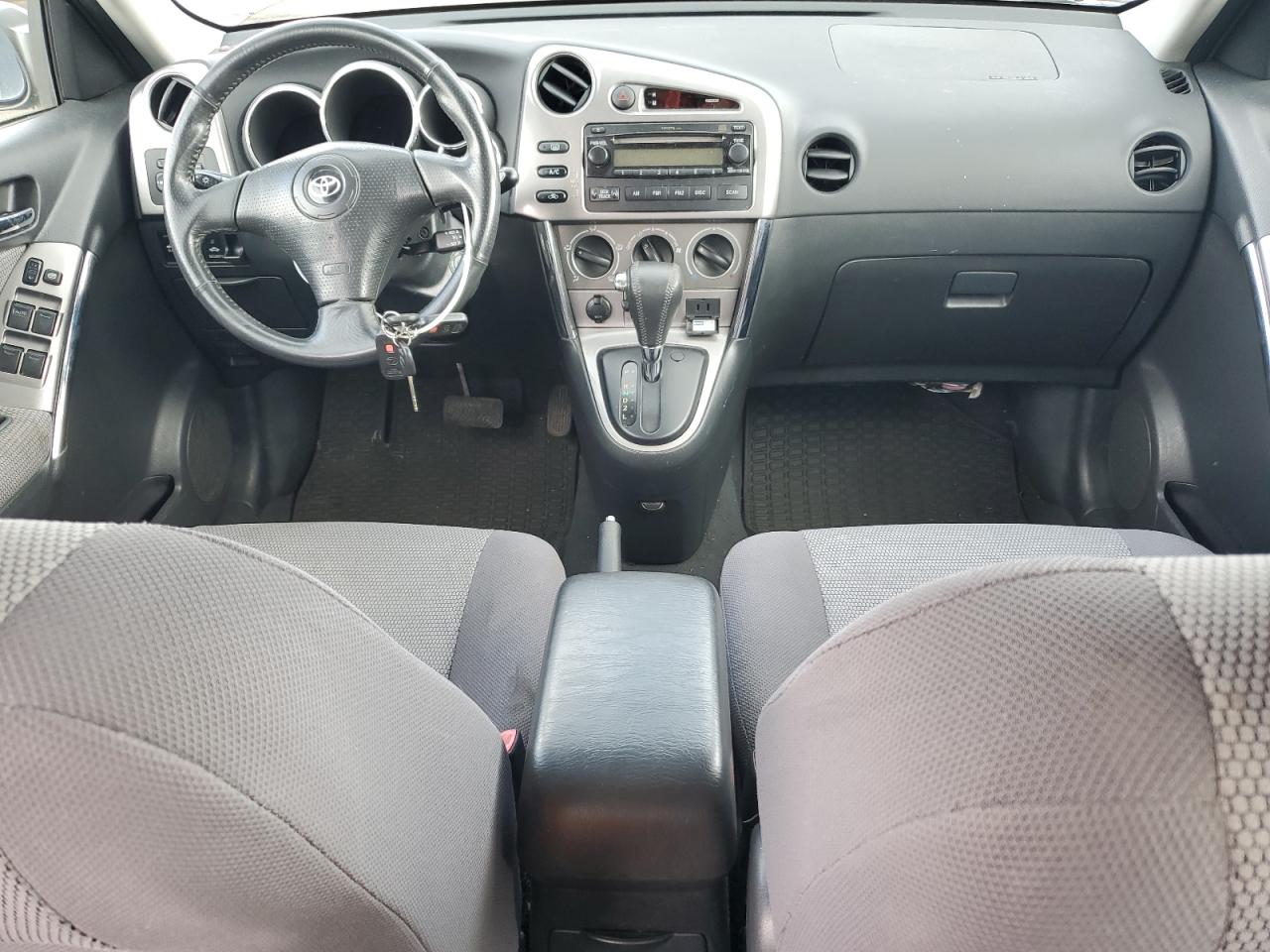 2005 Toyota Corolla Matrix Base Gray vin: 2T1LR30E75C487565