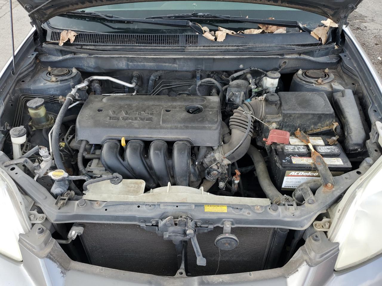 2005 Toyota Corolla Matrix Base Gray vin: 2T1LR30E75C487565