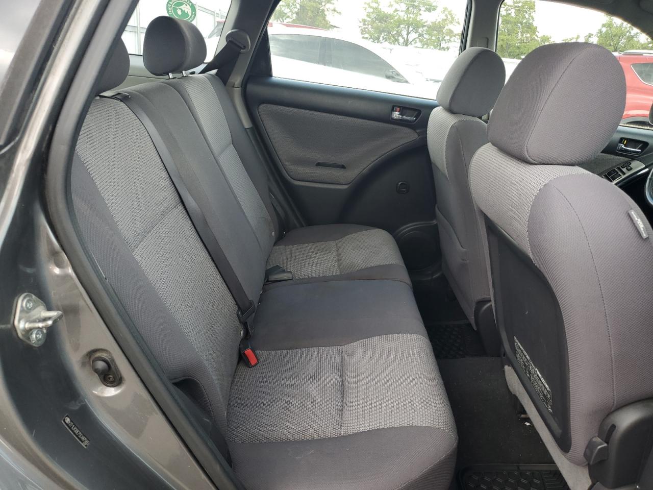 2005 Toyota Corolla Matrix Base Gray vin: 2T1LR30E75C487565