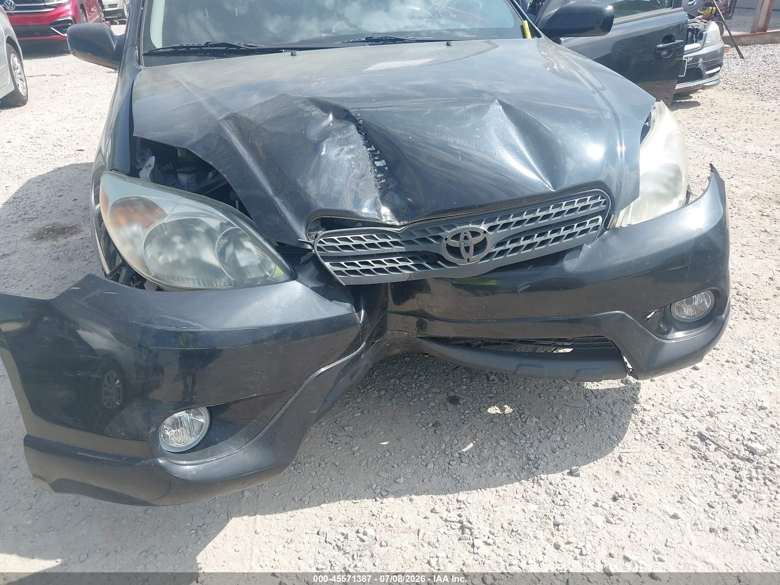 2005 Toyota Matrix Xr Black vin: 2T1LR32E05C361125