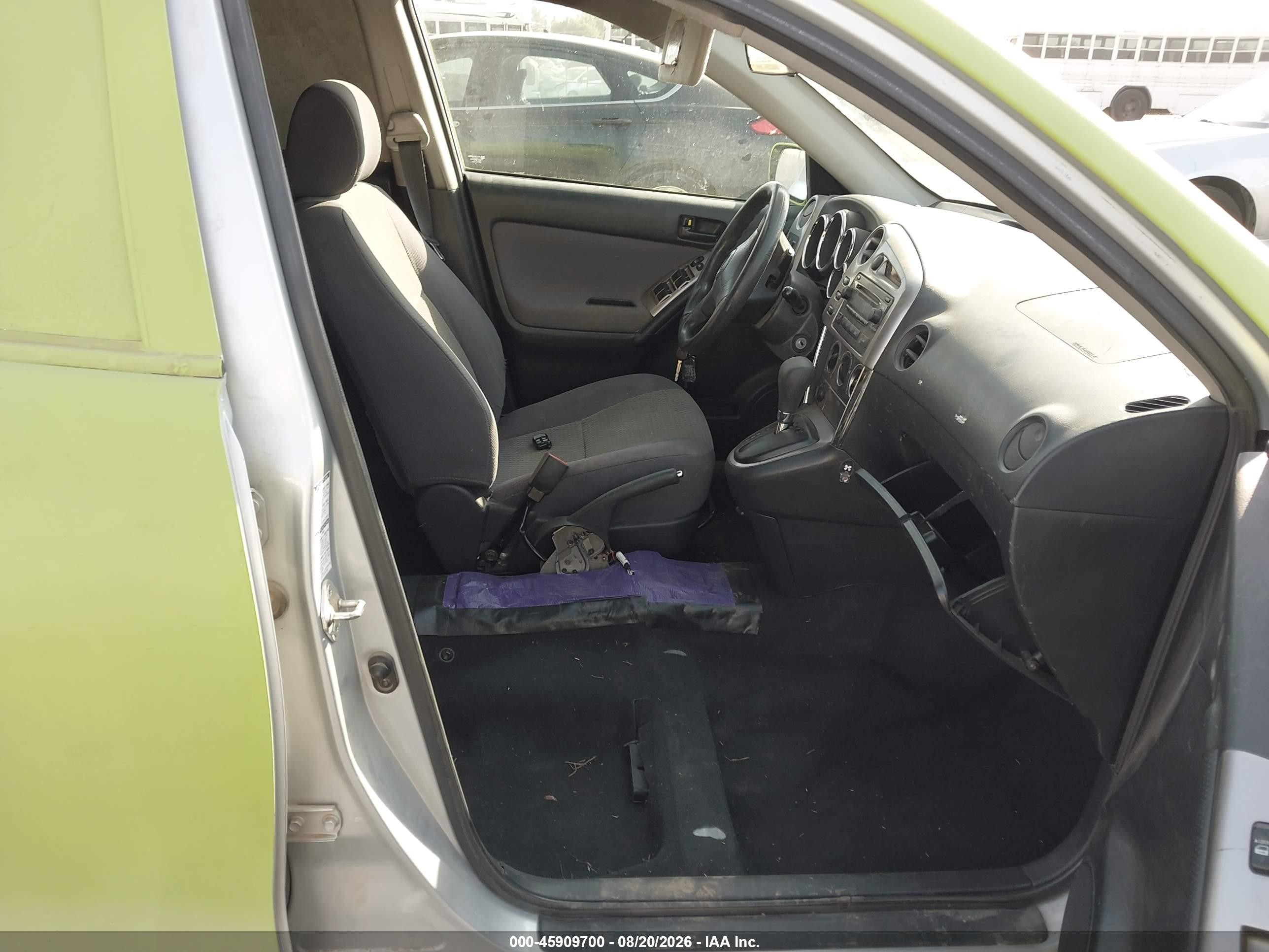 2006 Toyota Matrix   Green vin: 2T1LR32E06C560161