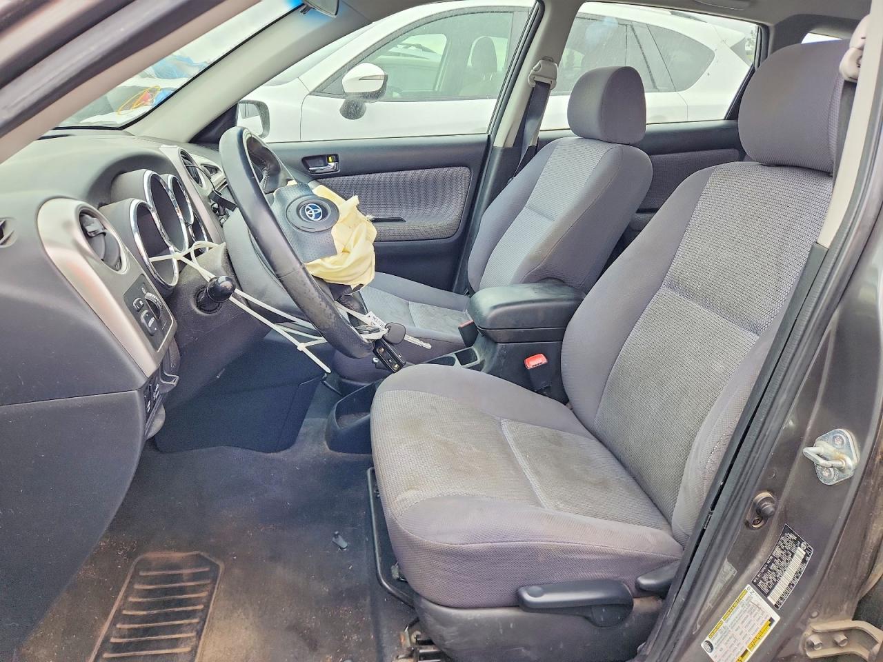 2006 Toyota Matrix Xr Серый vin: 2T1LR32E16C558273