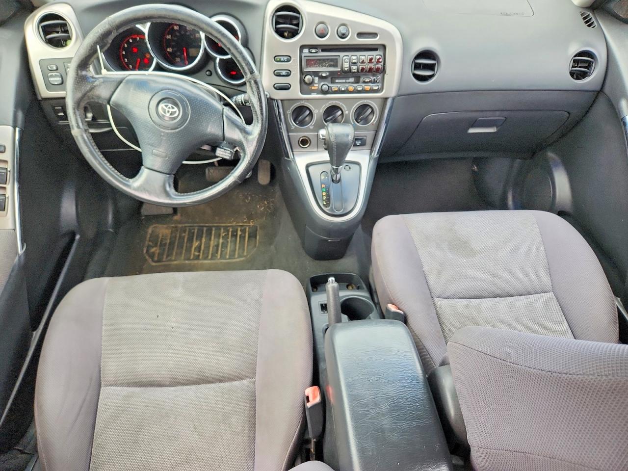 2004 Toyota Matrix Xr Красный vin: 2T1LR32E34C224078