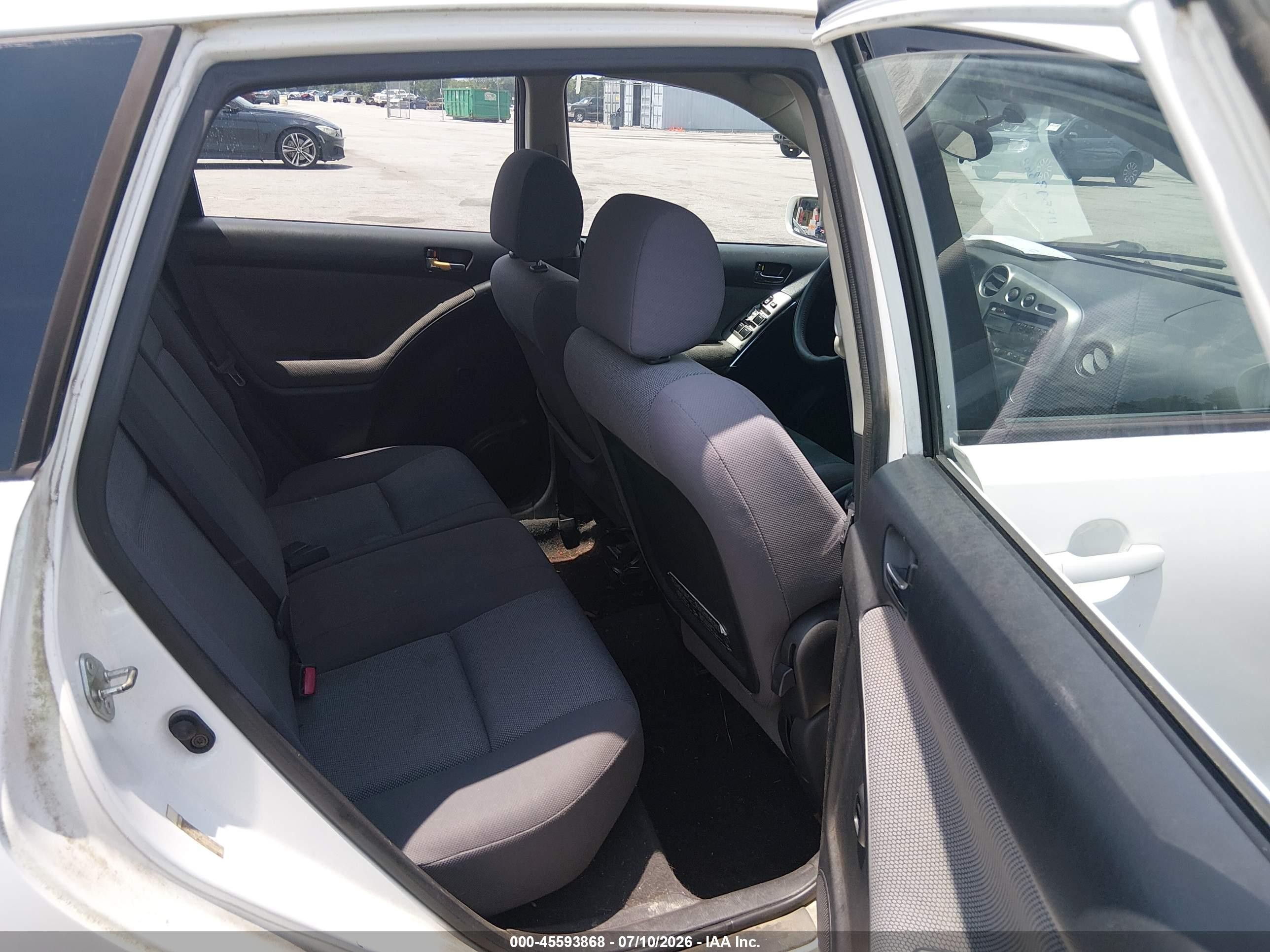 2004 Toyota Matrix Xr White vin: 2T1LR32E34C285737