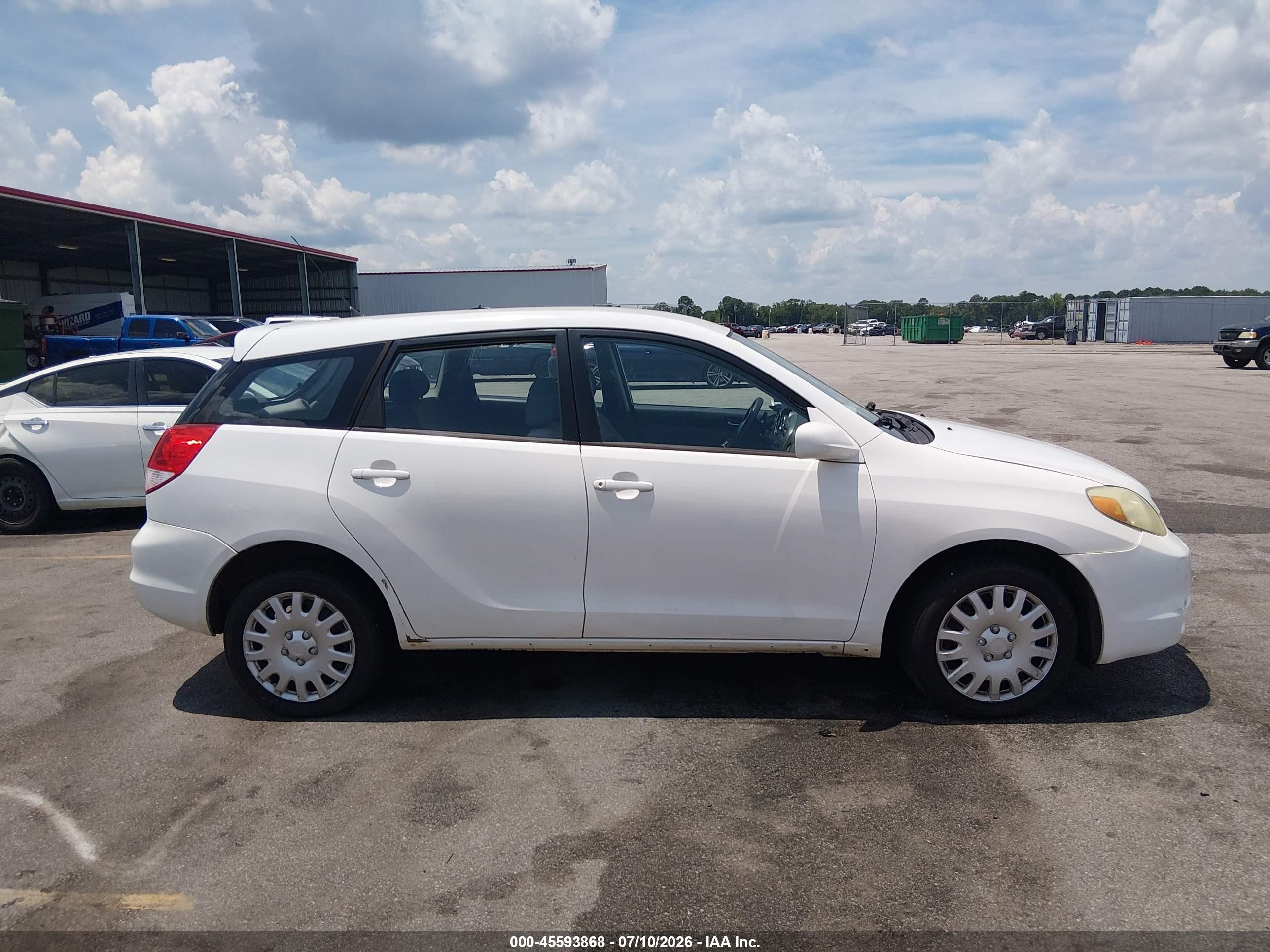 2004 Toyota Matrix Xr White vin: 2T1LR32E34C285737