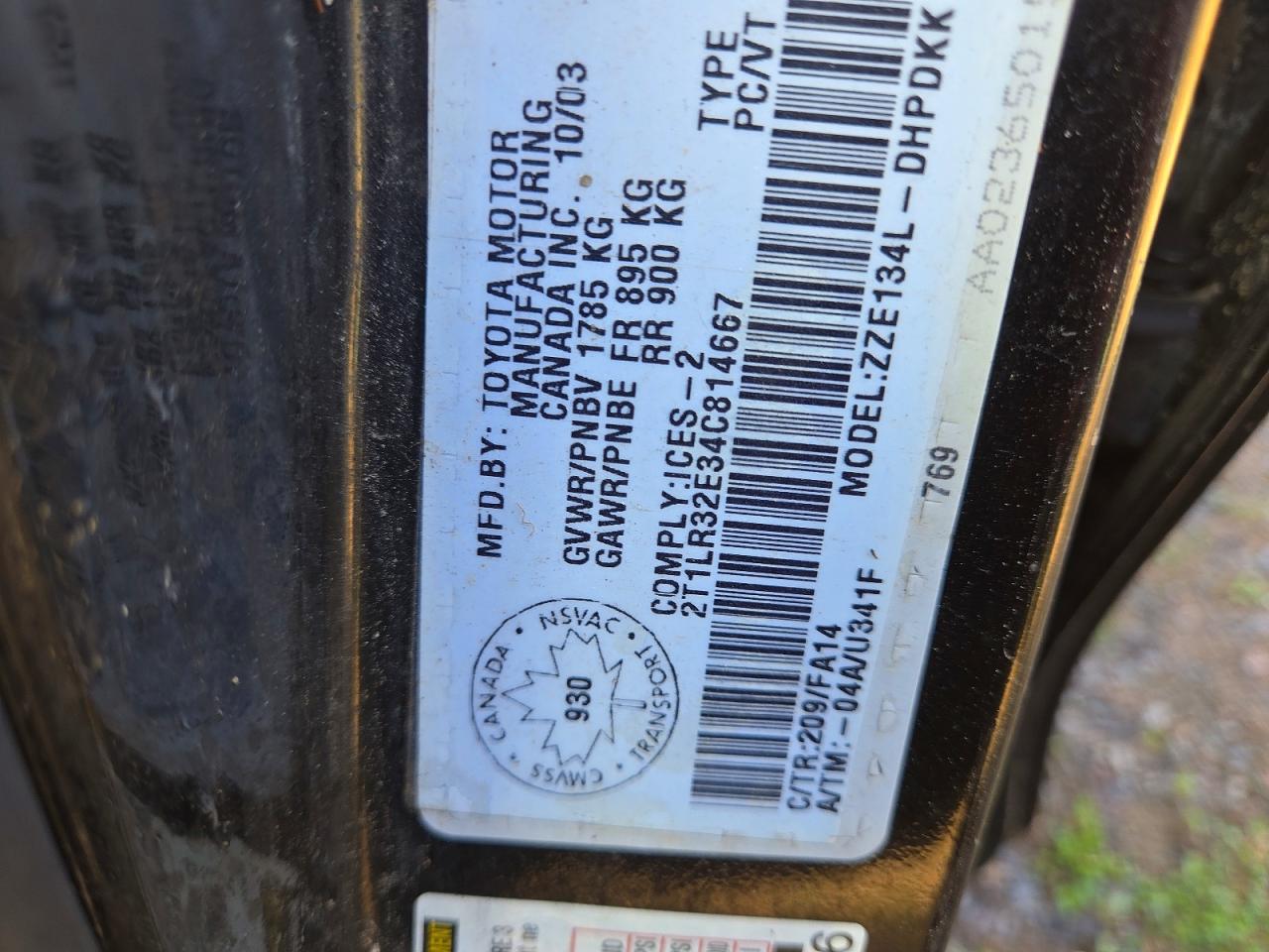 2004 Toyota Matrix Base Black vin: 2T1LR32E34C814667