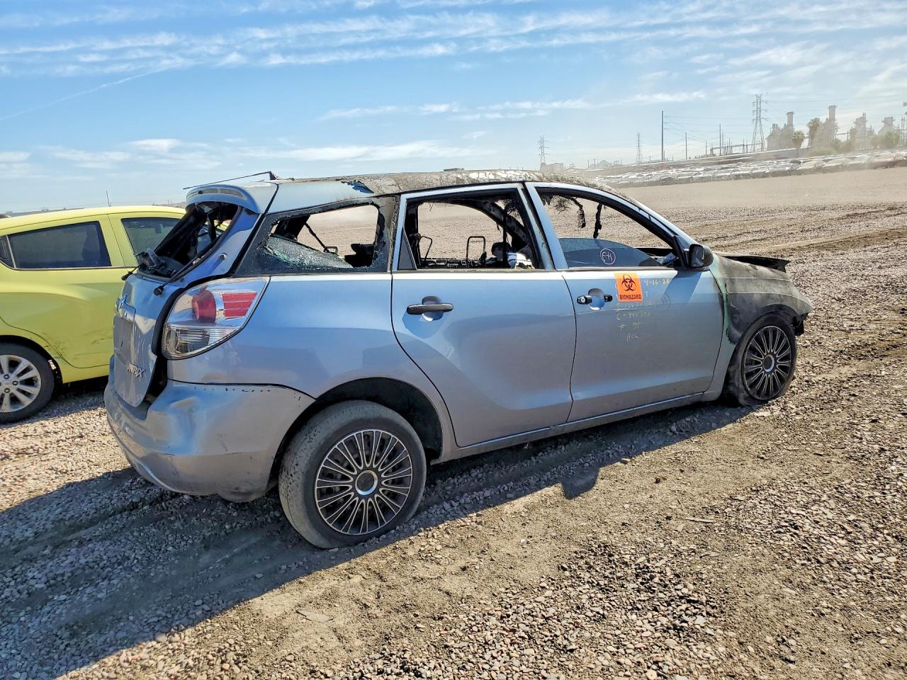 2005 Toyota Matrix Base Burn vin: 2T1LR32E35C458187