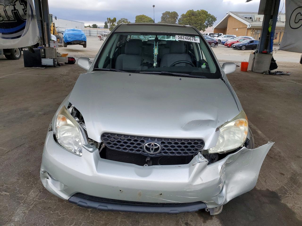 2003 Toyota Matrix Xr Silver vin: 2T1LR32E43C022560