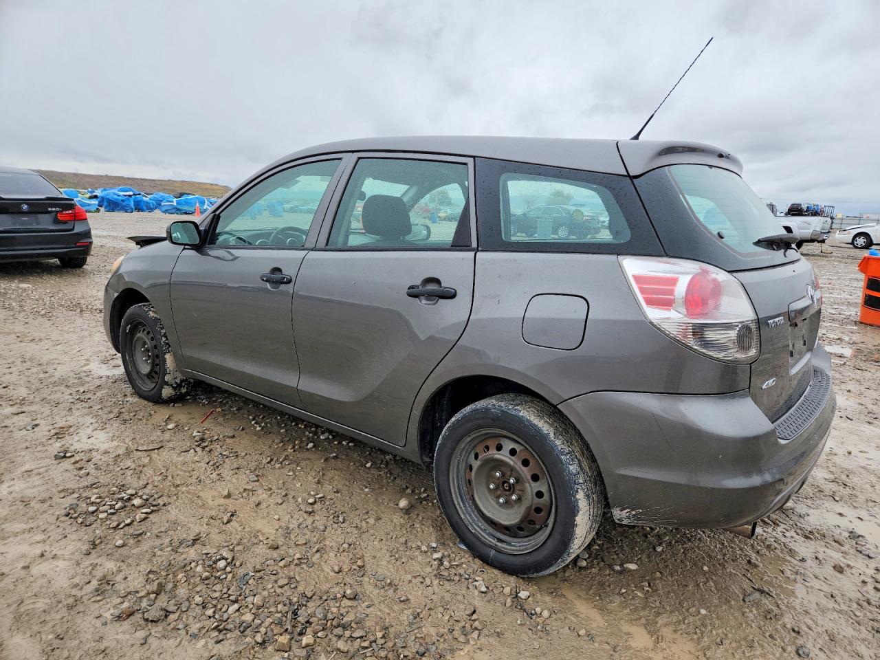 2006 Toyota Matrix Base Gray vin: 2T1LR32E46C557988