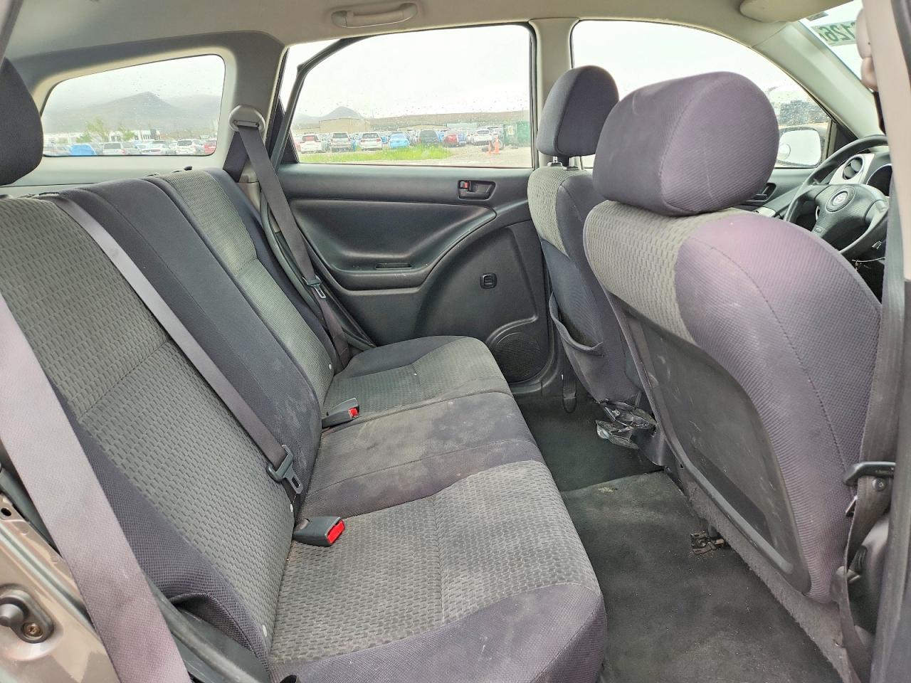 2006 Toyota Matrix Base Gray vin: 2T1LR32E46C557988