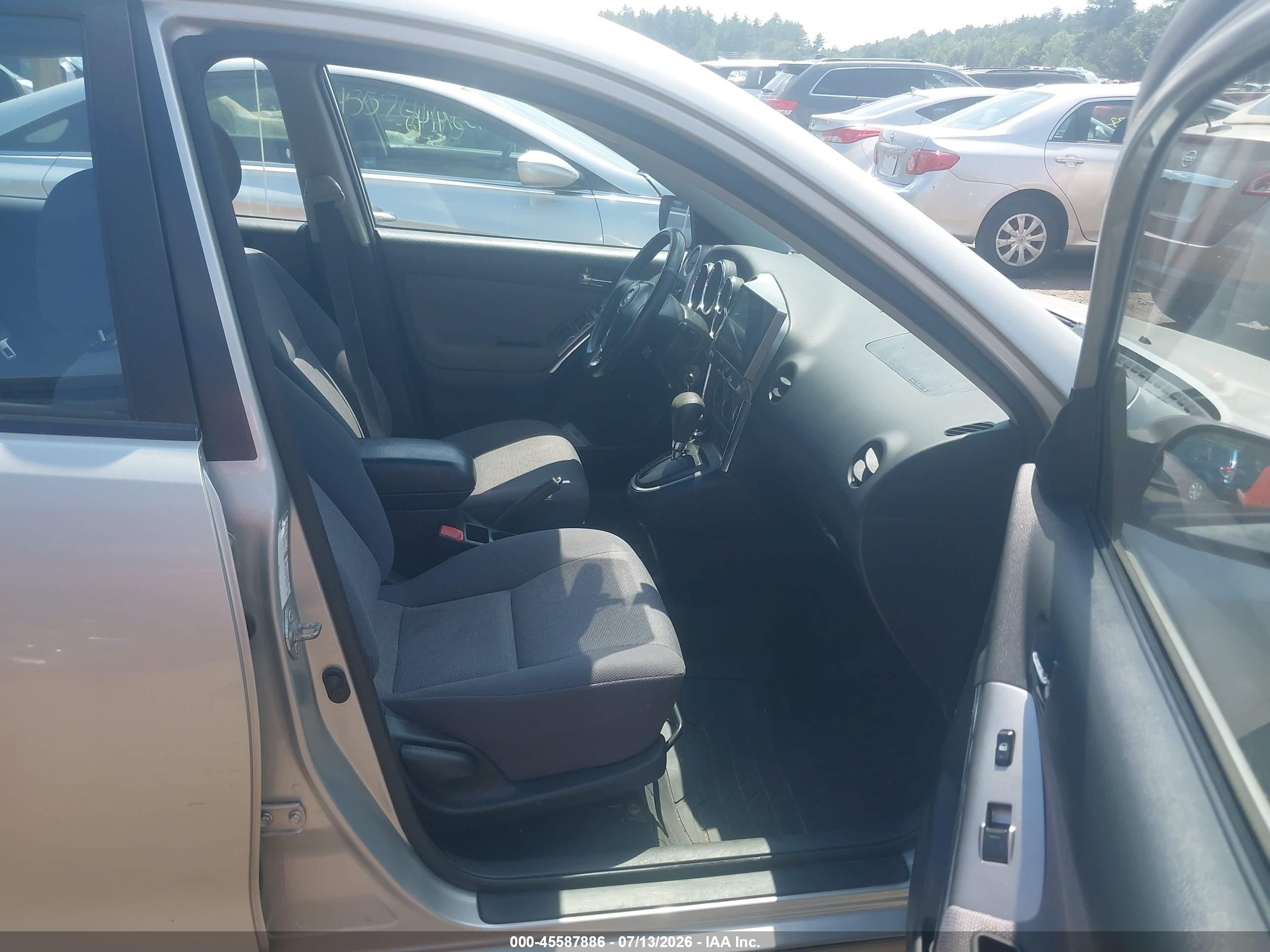 2004 Toyota Matrix Xr Silver vin: 2T1LR32E54C218458