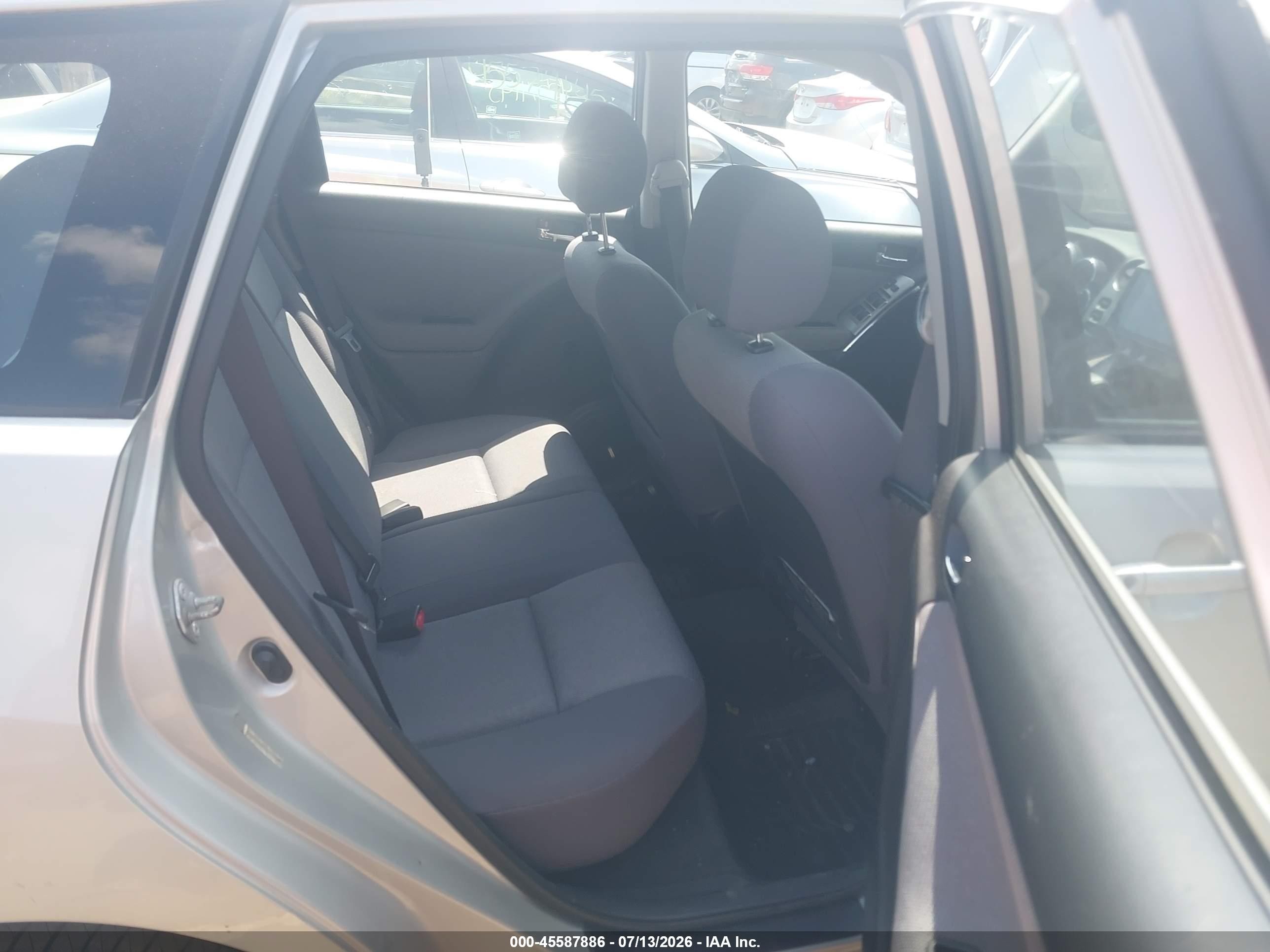 2004 Toyota Matrix Xr Silver vin: 2T1LR32E54C218458
