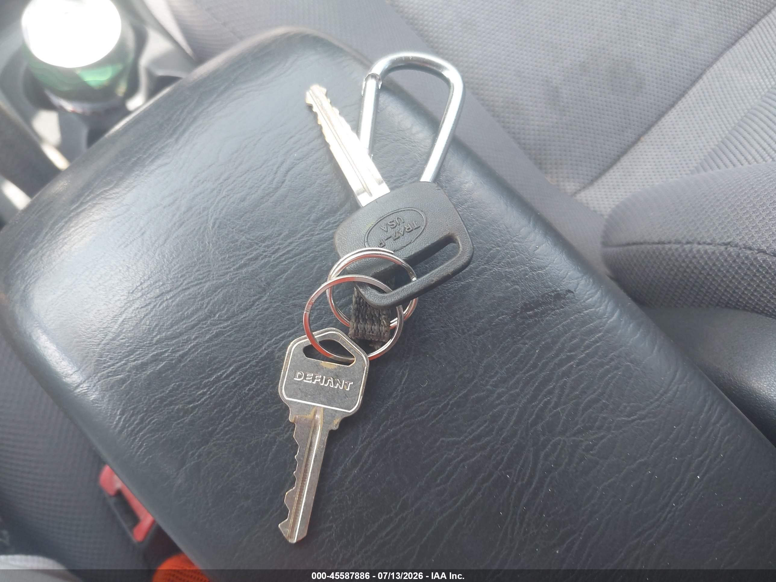 2004 Toyota Matrix Xr Silver vin: 2T1LR32E54C218458