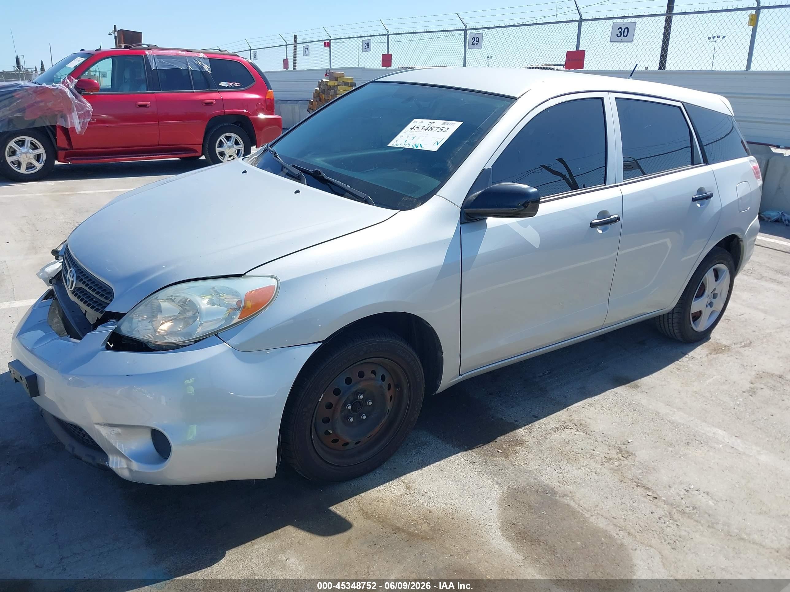 2006 Toyota Matrix Silver vin: 2T1LR32E56C563296