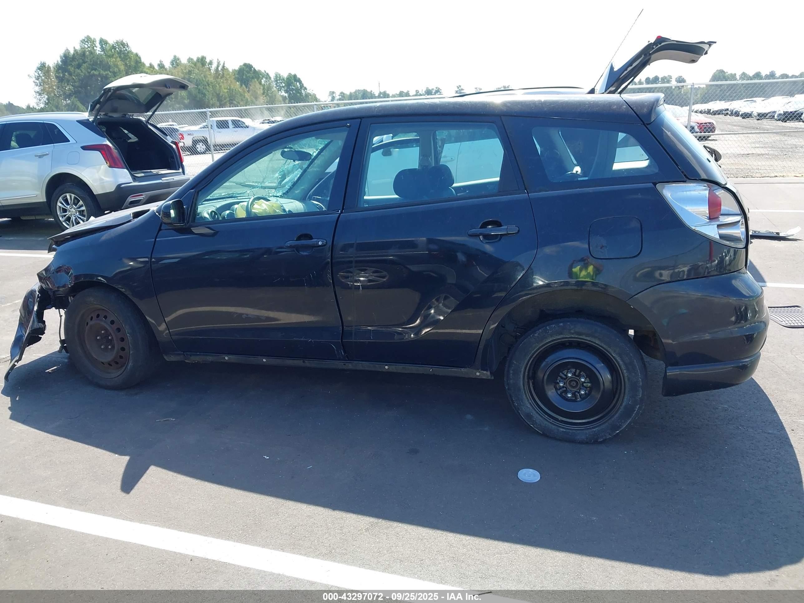 2005 Toyota Matrix Xr Black vin: 2T1LR32E65C424700
