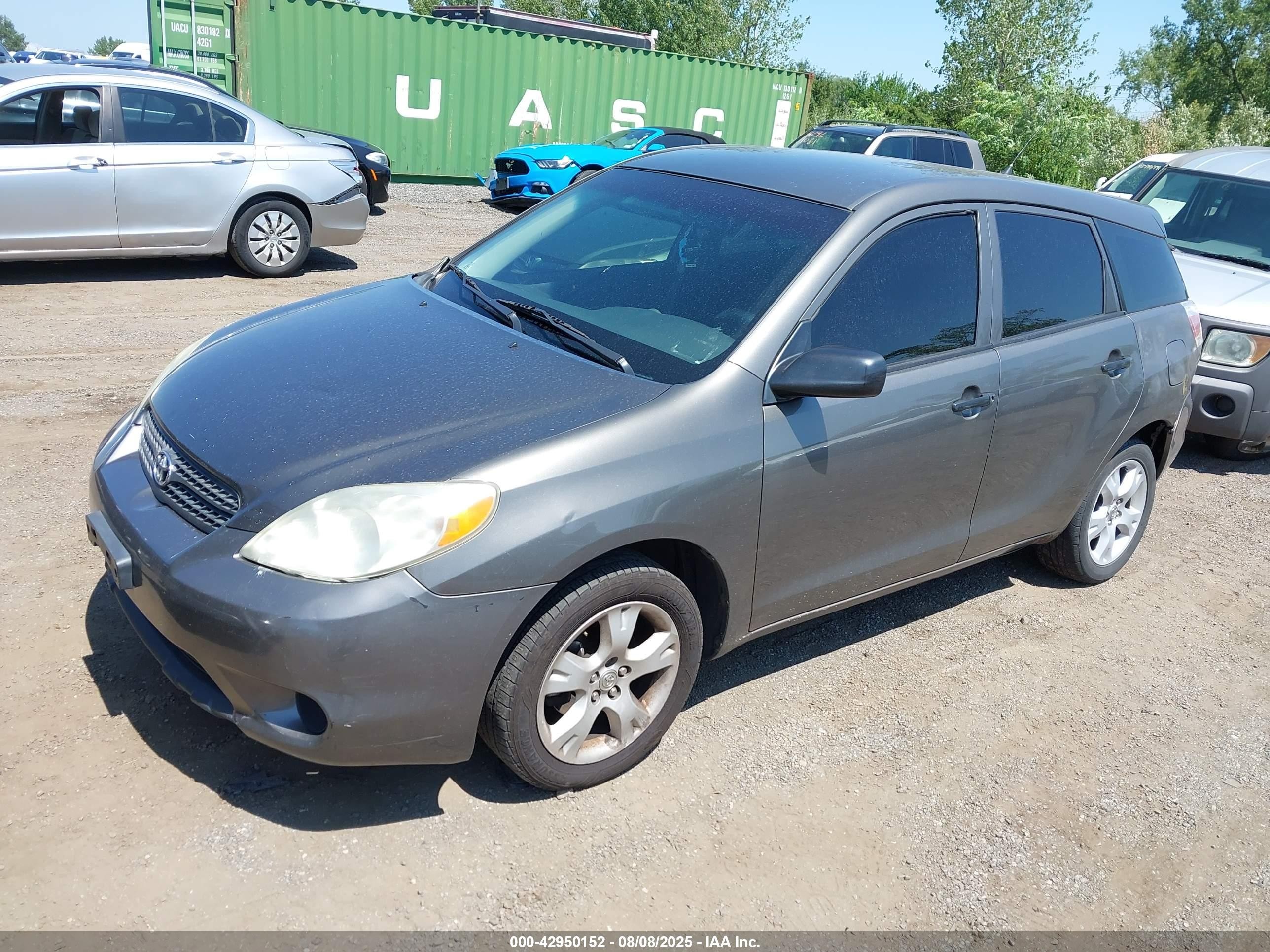2005 Toyota Matrix   Серый vin: 2T1LR32E65C426883